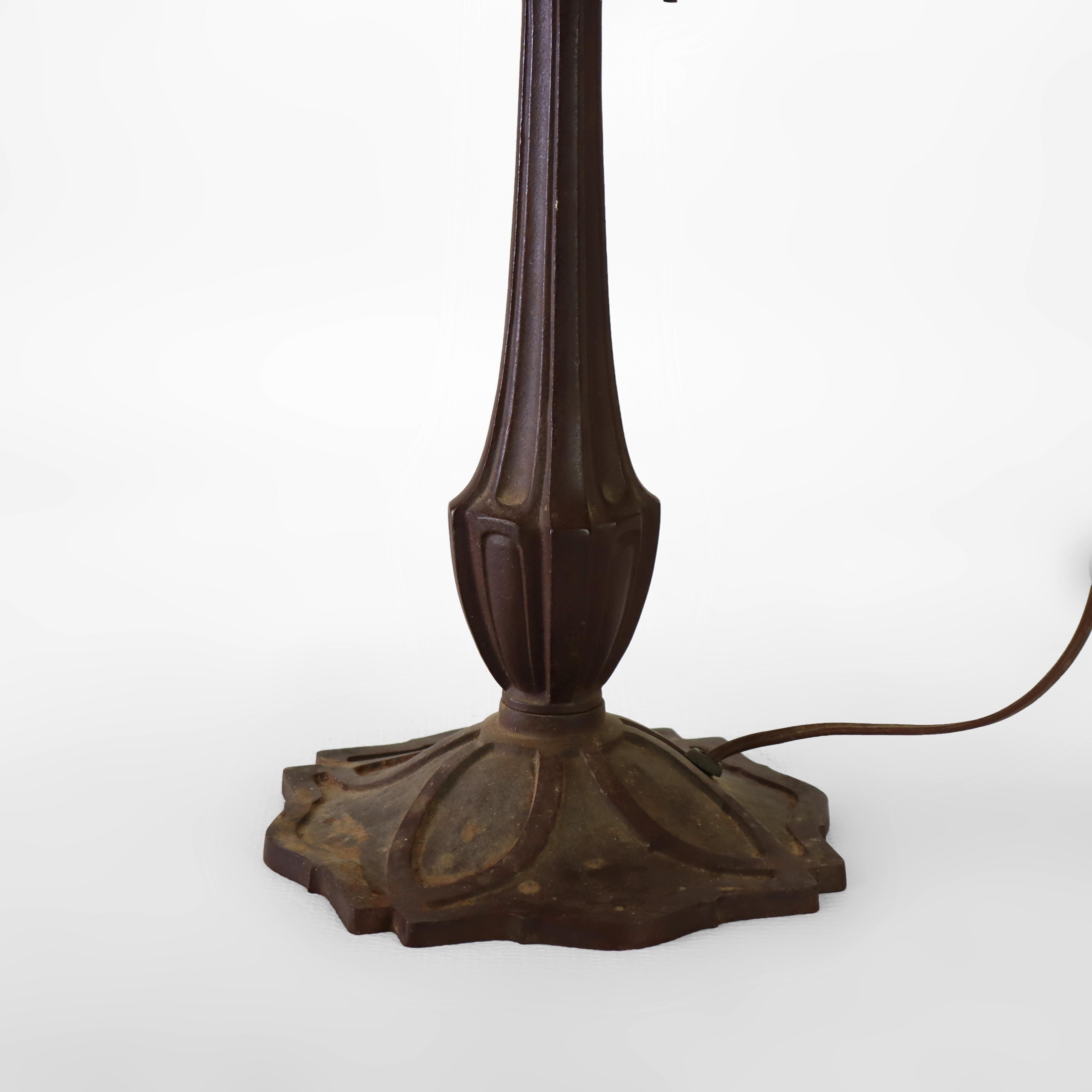 Antique Bradley & Hubbard attr Arts & Crafts 8 Panel Slag Glass Table Lamp c1920 Artes y manualidades en venta