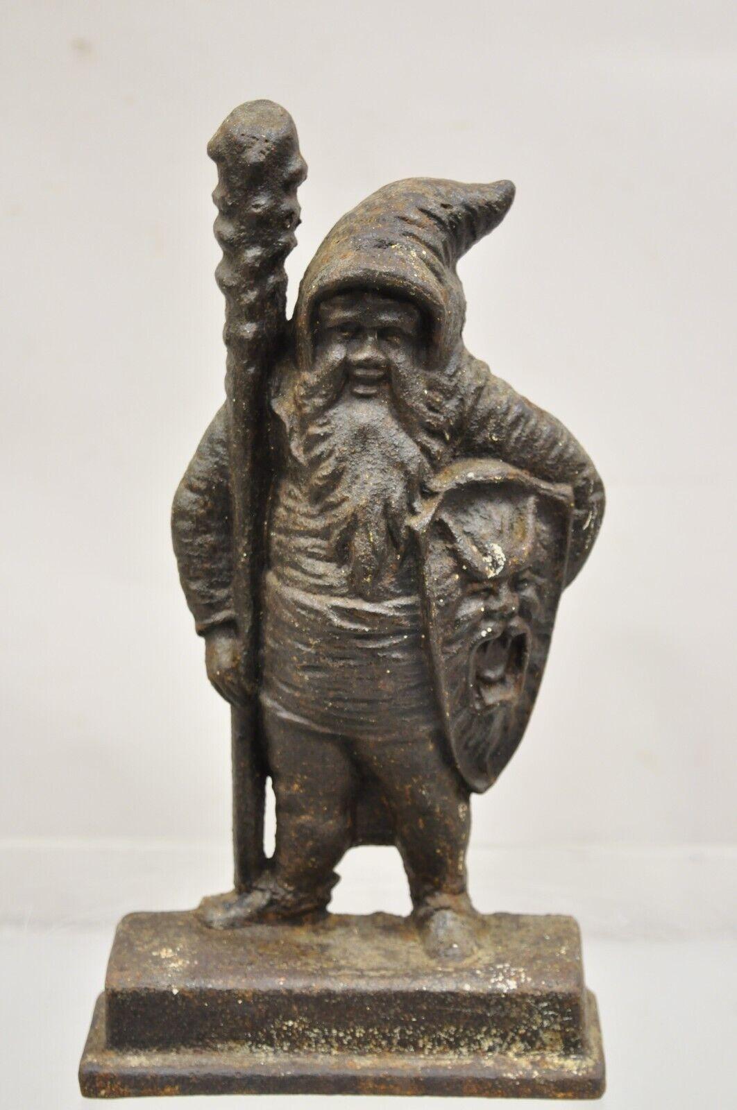 Antike Bradley & Hubbard Victorian Cast Iron Figural Krieger Gnom Türstopper im Angebot 5
