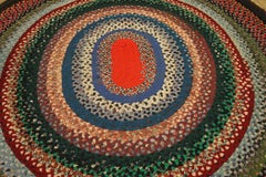 1930s American Round Braided Rug ( 7' x 7'6" - 213 x 229 )