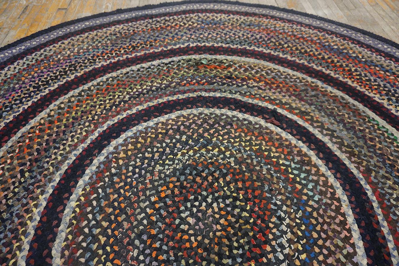 1930s American Braided Rug ( 9'10'' x  9'10'' - 300 x 300 ) For Sale 5