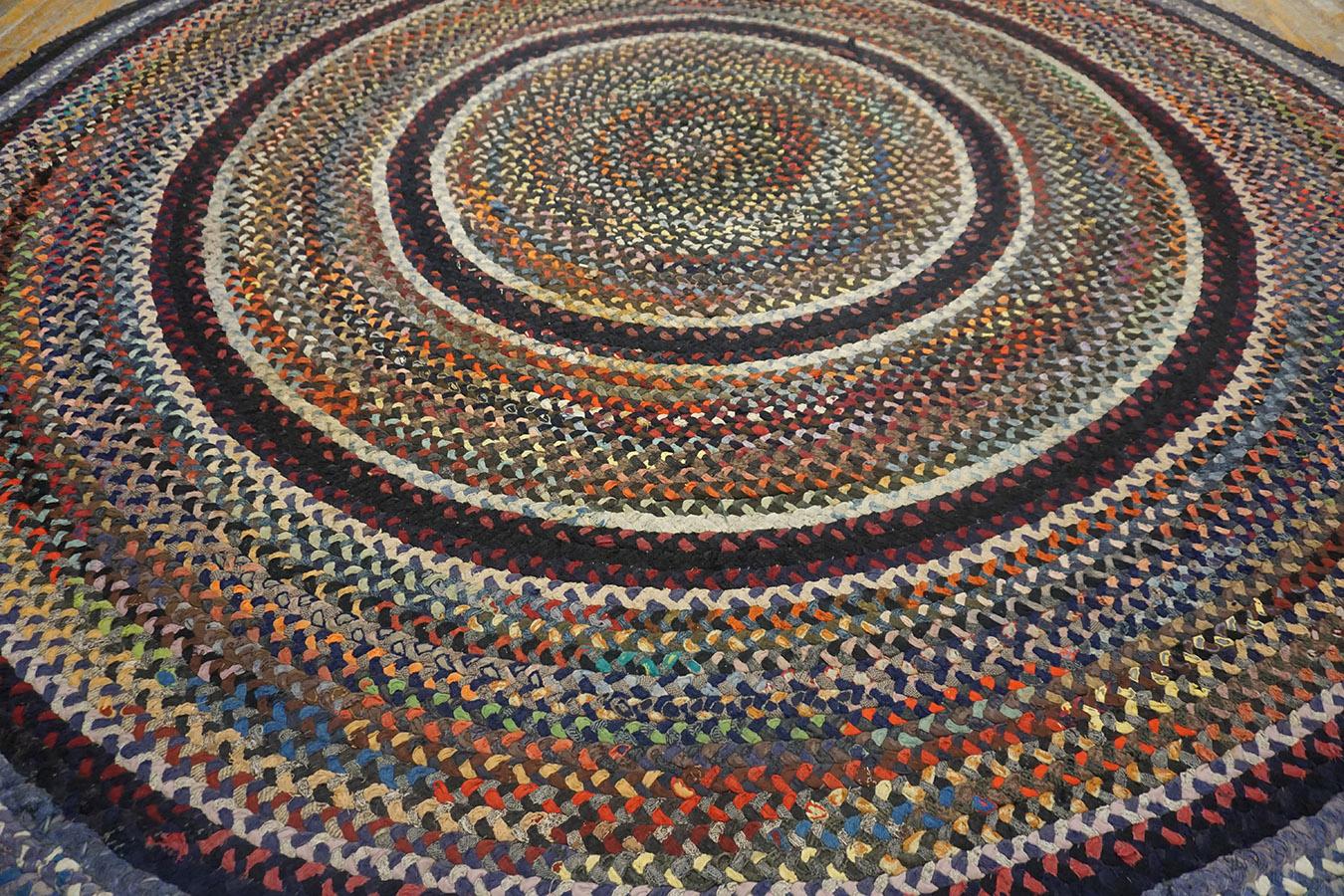 1930s American Braided Rug ( 9'10'' x  9'10'' - 300 x 300 ) For Sale 1