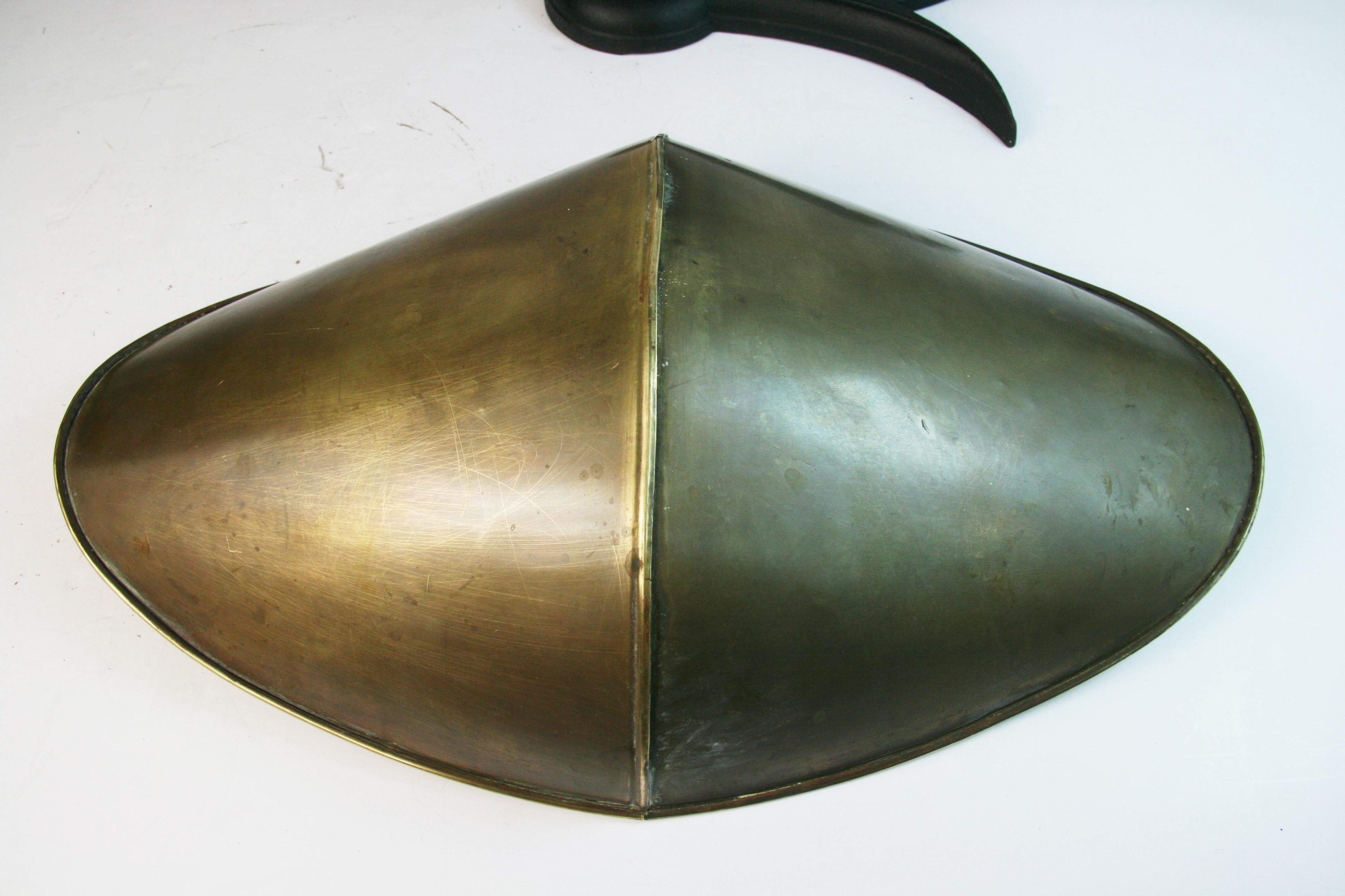 Ancienne écaille de jardinière/ Jardinière en laiton et fonte de Fairbanks en vente 5