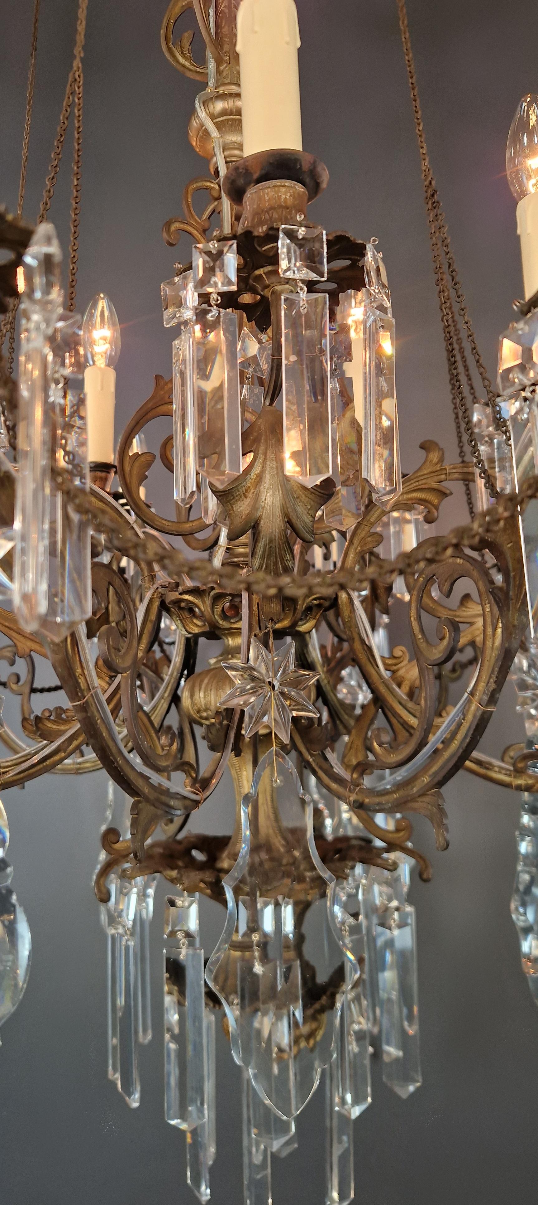 Ottone Antico lampadario in ottone e cristallo Storicismo Rococò Stile Neoclassico in vendita