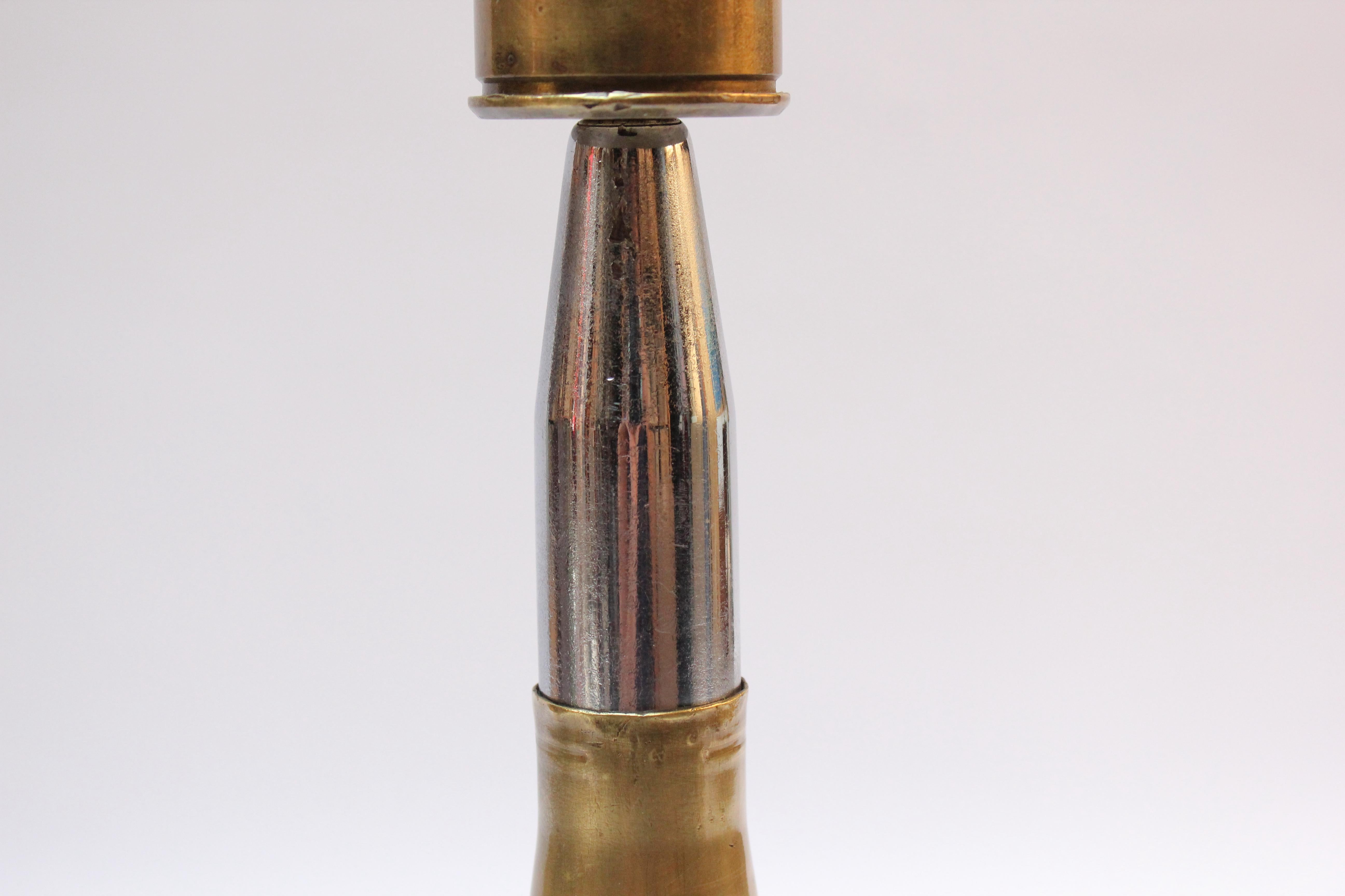 Antike Artillery-Trench-Art-Tischlampe aus Messing mit doppelter Muschel auf schwarzem Marmorsockel im Angebot 8