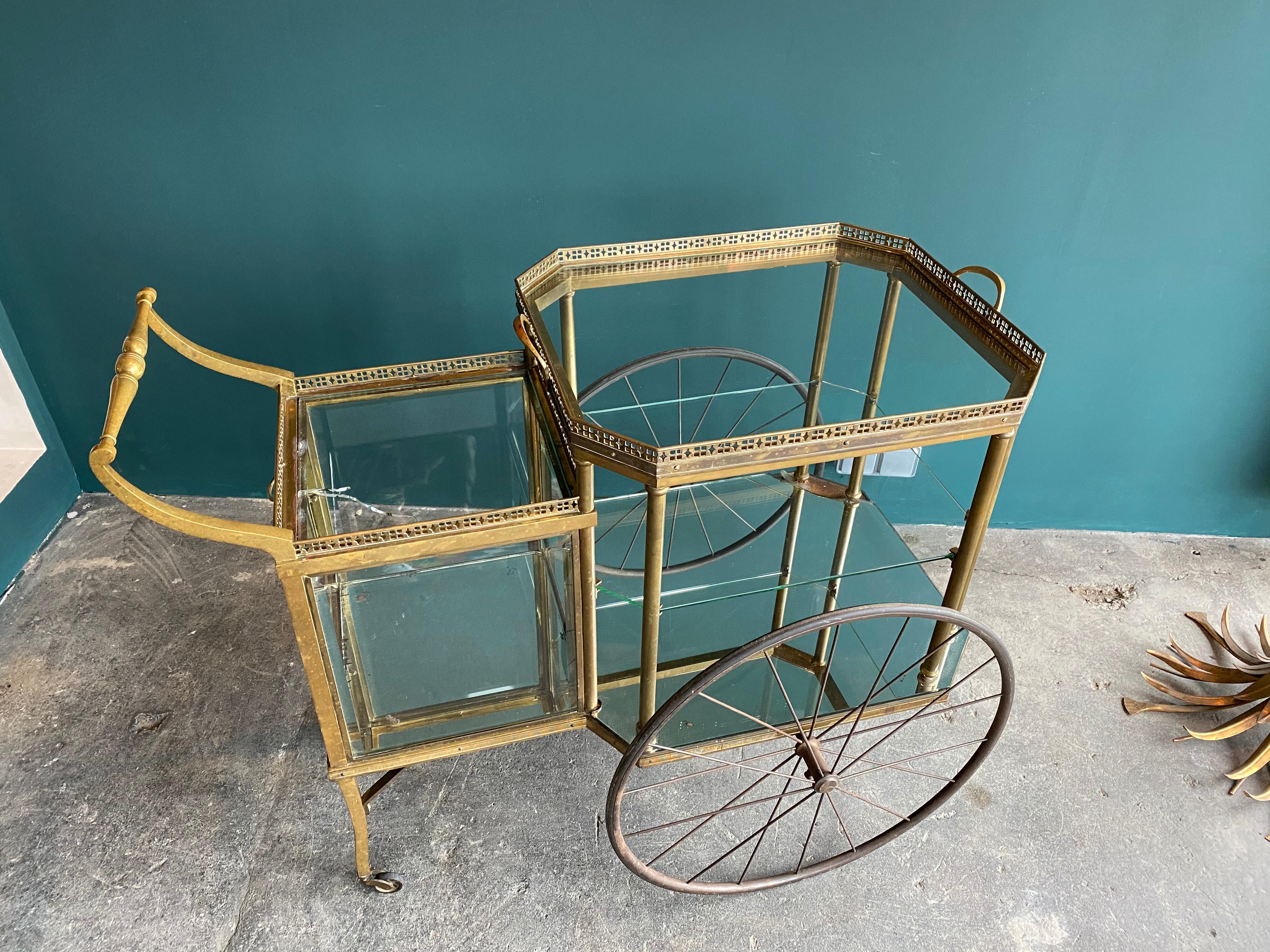 Belle Époque Antique Brass Bar Carriage/ Tea Trolley/ Table Trolley, Glass Case from a Castle