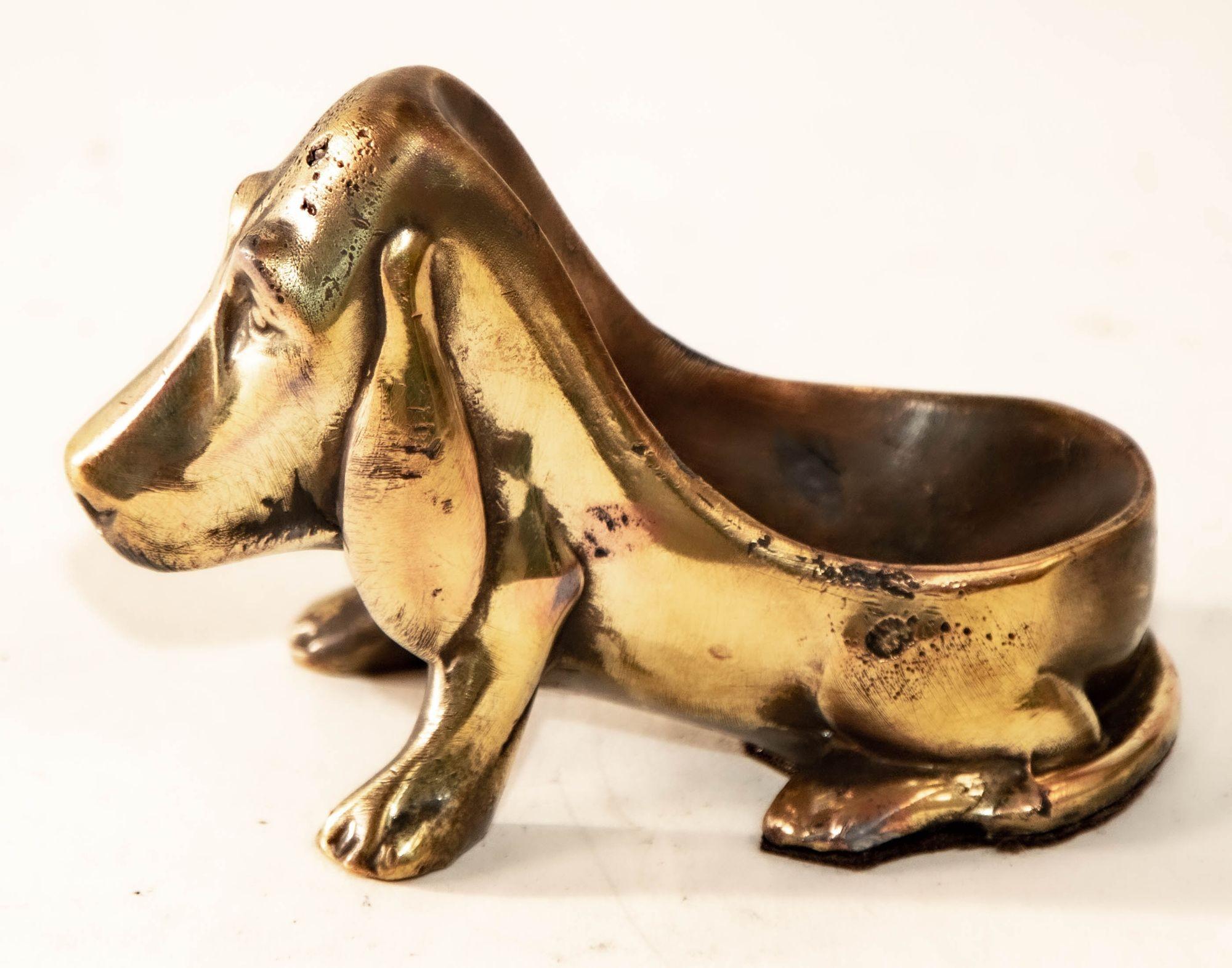 Antique Brass Basset Dog Pipe Holder 1