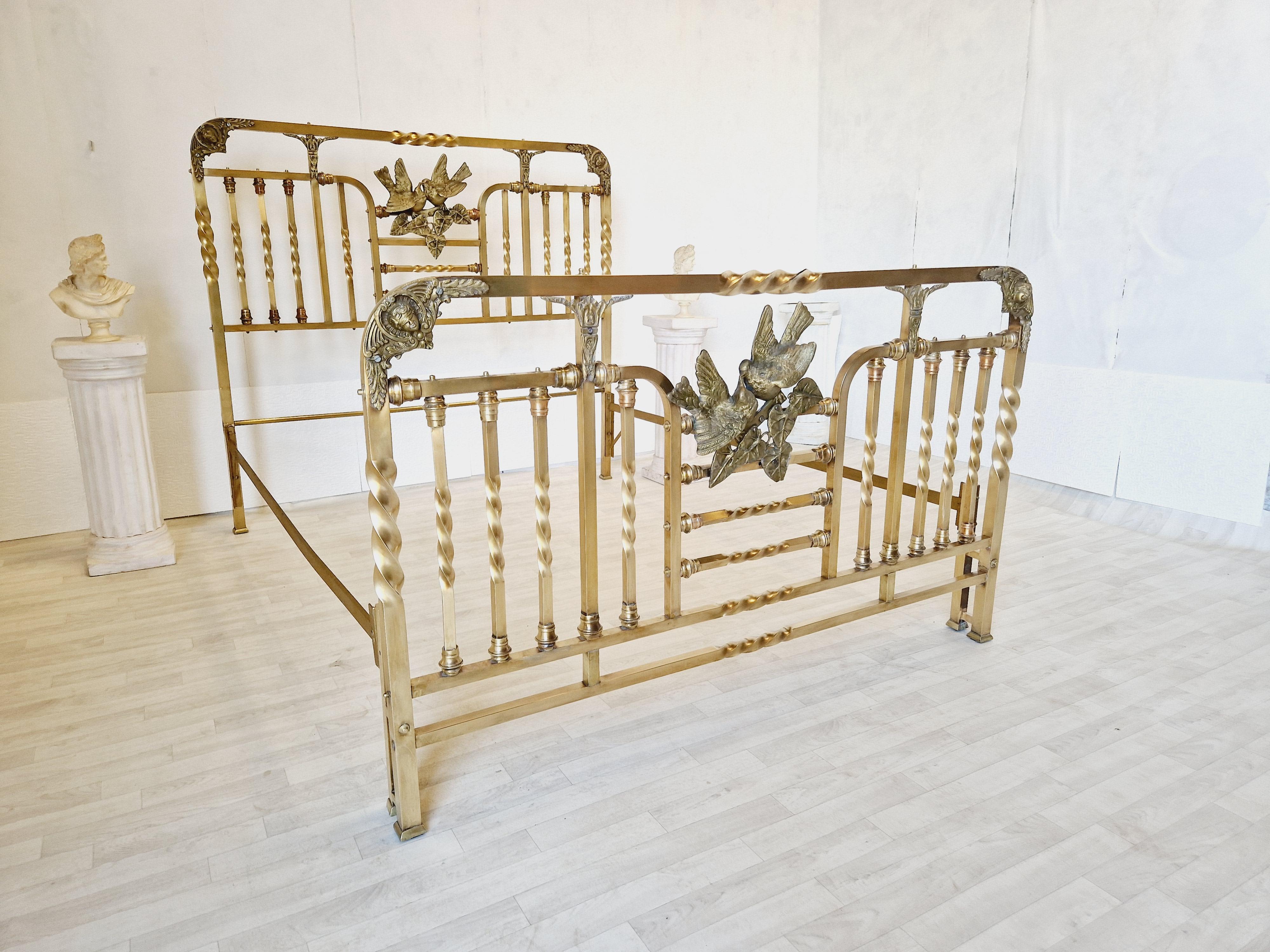 Antique Brass Bed Italian Art Nouveau Period Bronze Eros For Sale 15