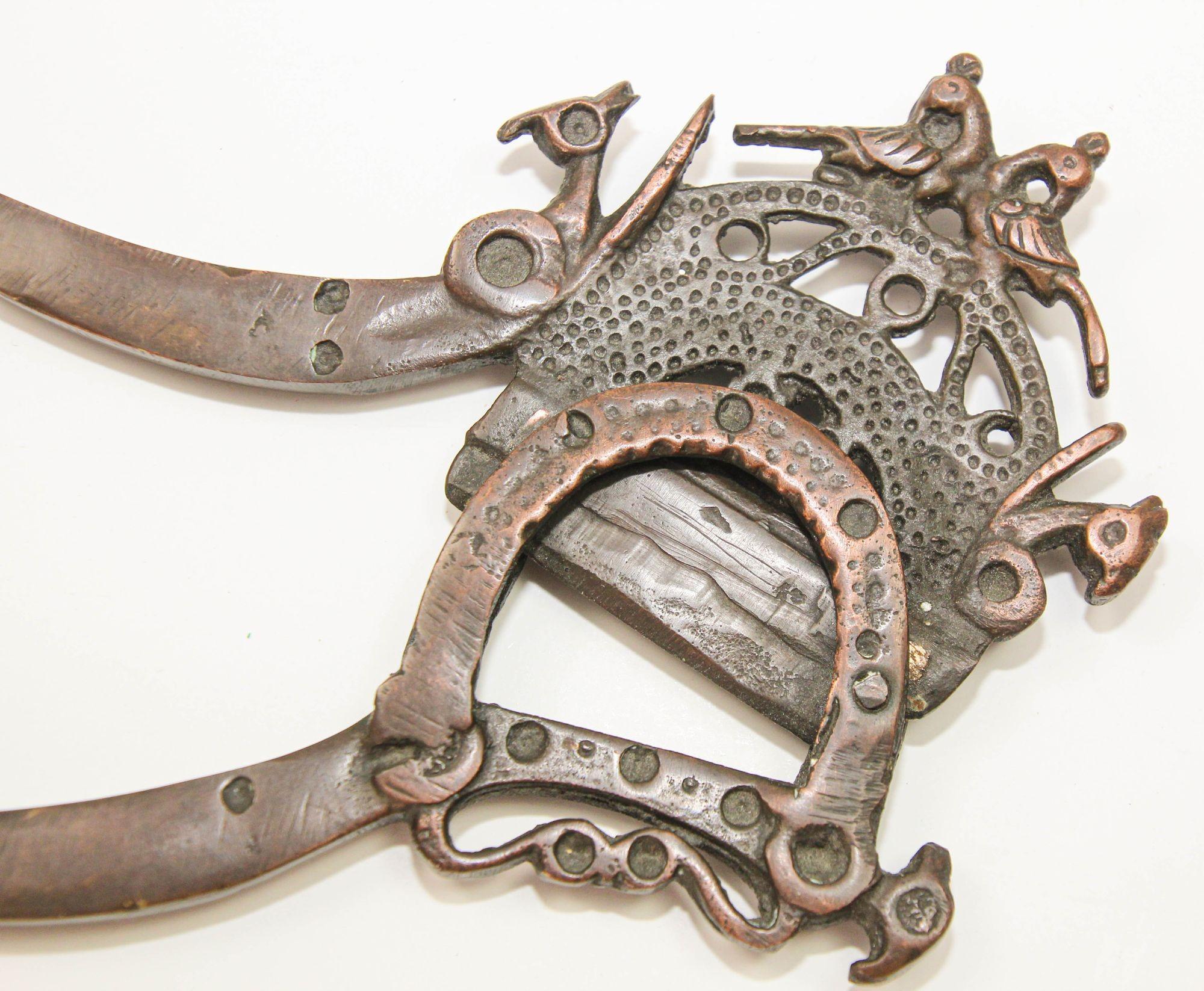 Antique Brass Betel Nut Cutter from India Collectible Asian Artifact In Good Condition For Sale In North Hollywood, CA