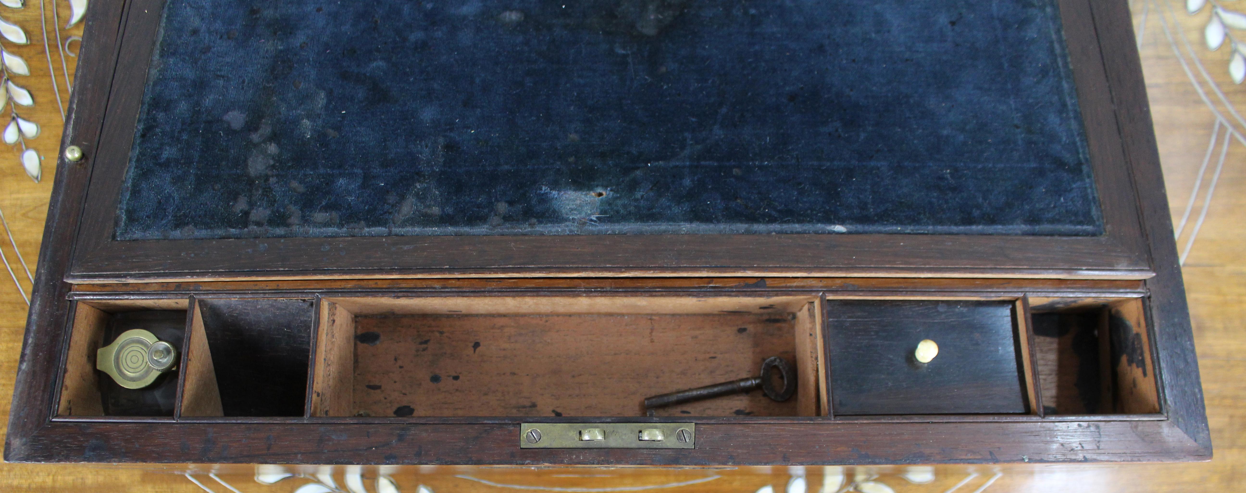 Antique Brass-Bound Rosewood Writing Slope, c.1850 For Sale 8