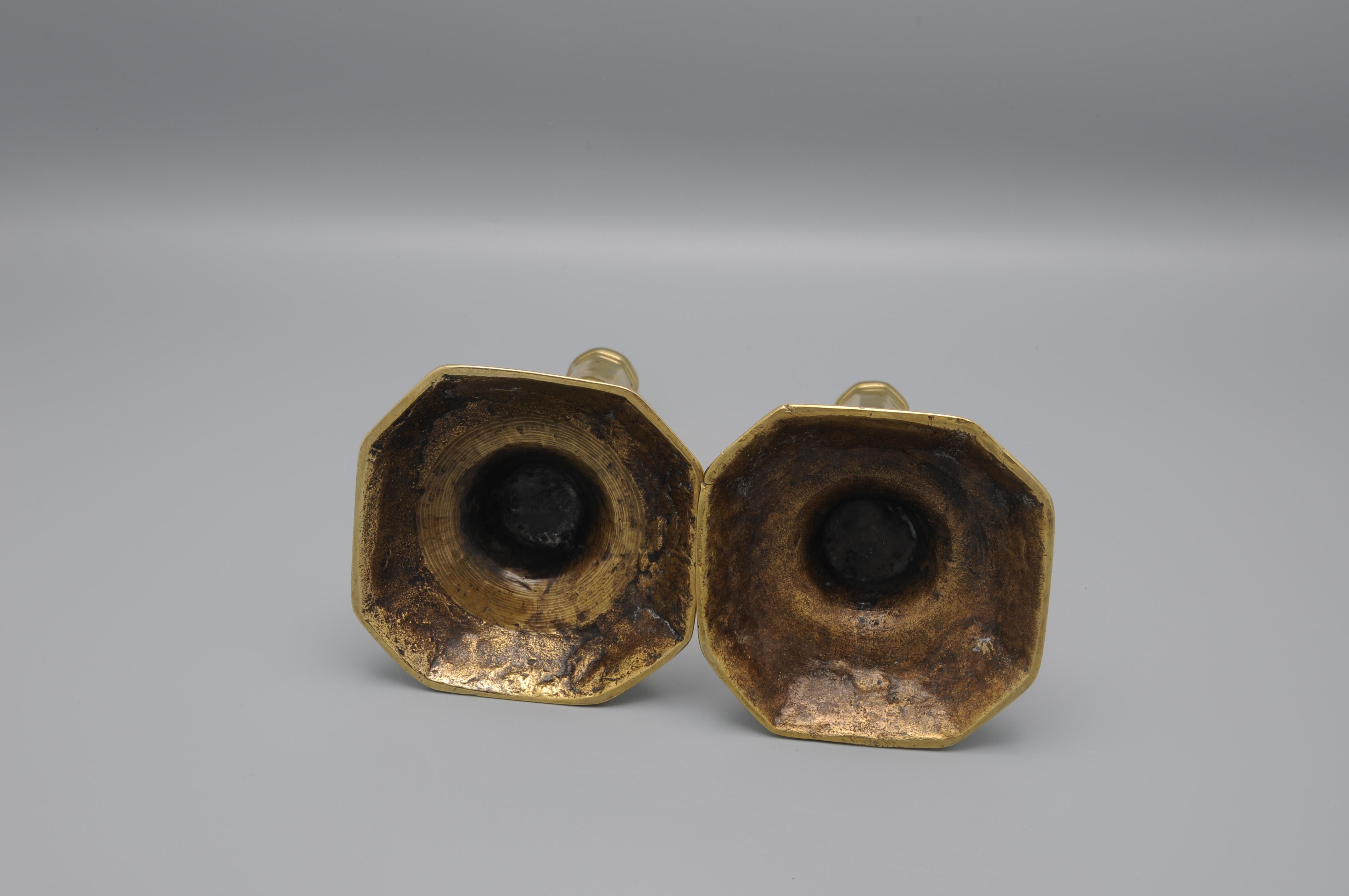 Candeleros antiguos de latón Siglo XVIII - Barroco Latón en venta