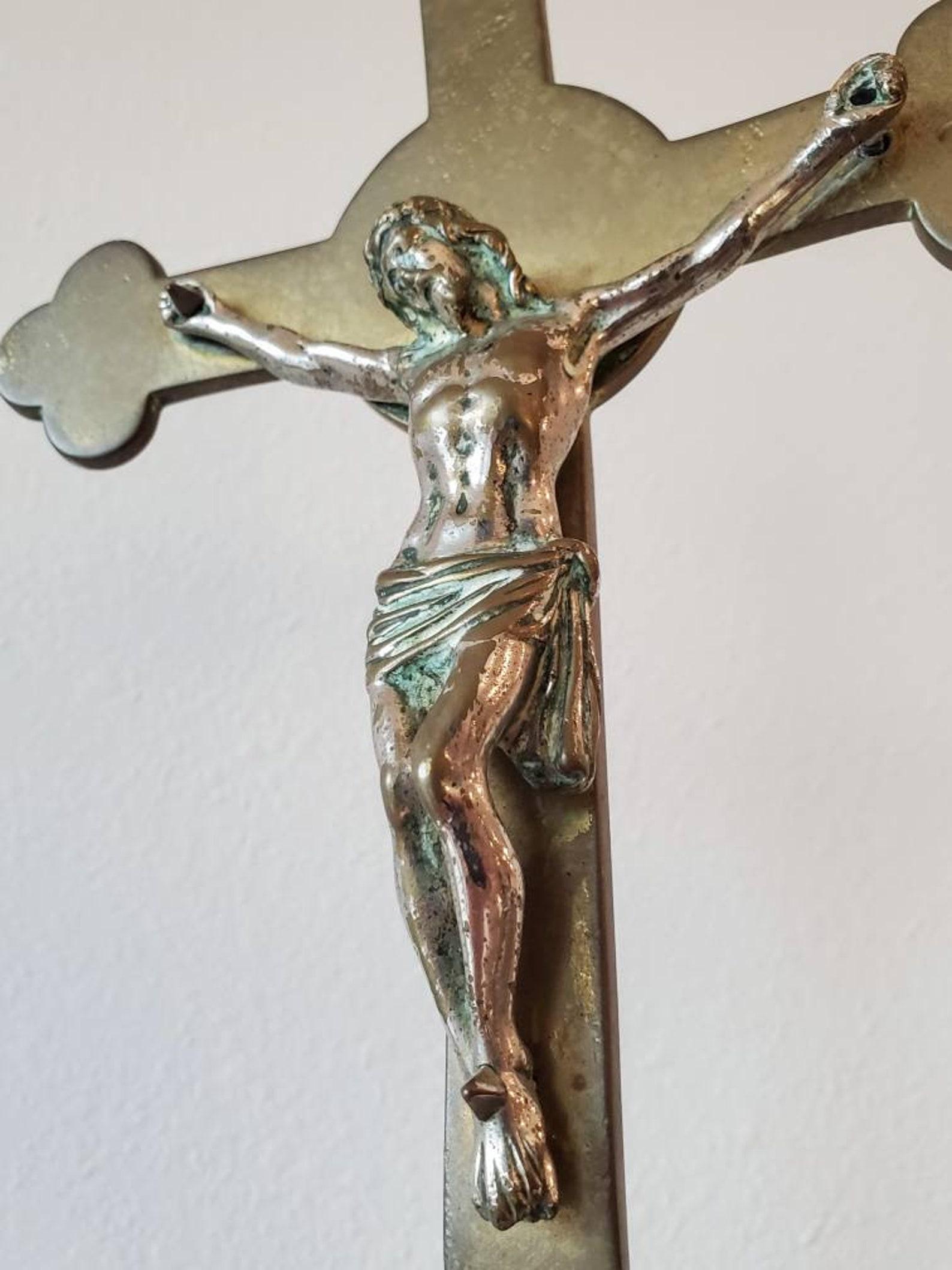 Antique Brass Church Processional Cross In Good Condition For Sale In Forney, TX