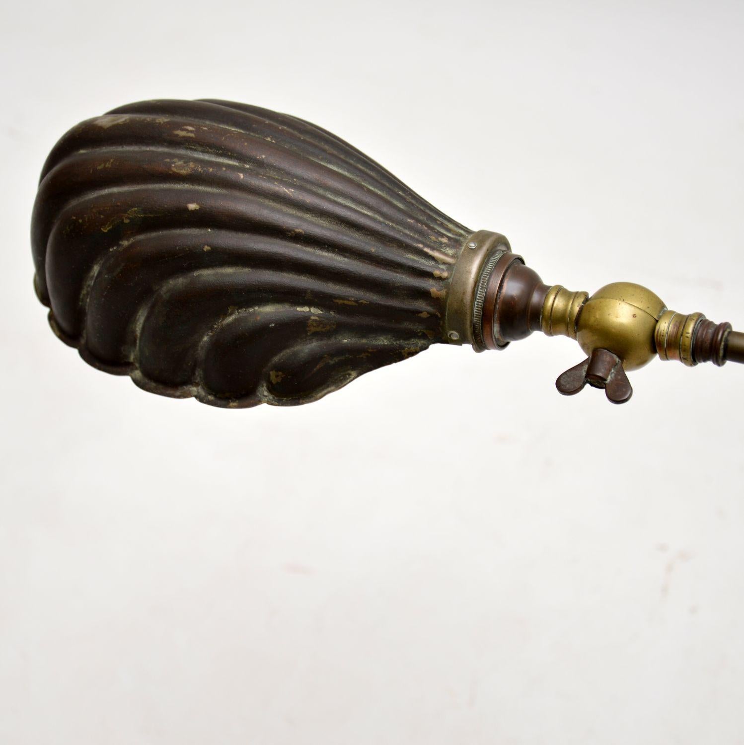 British Antique Brass Clam Shell Bankers Desk Lamp For Sale