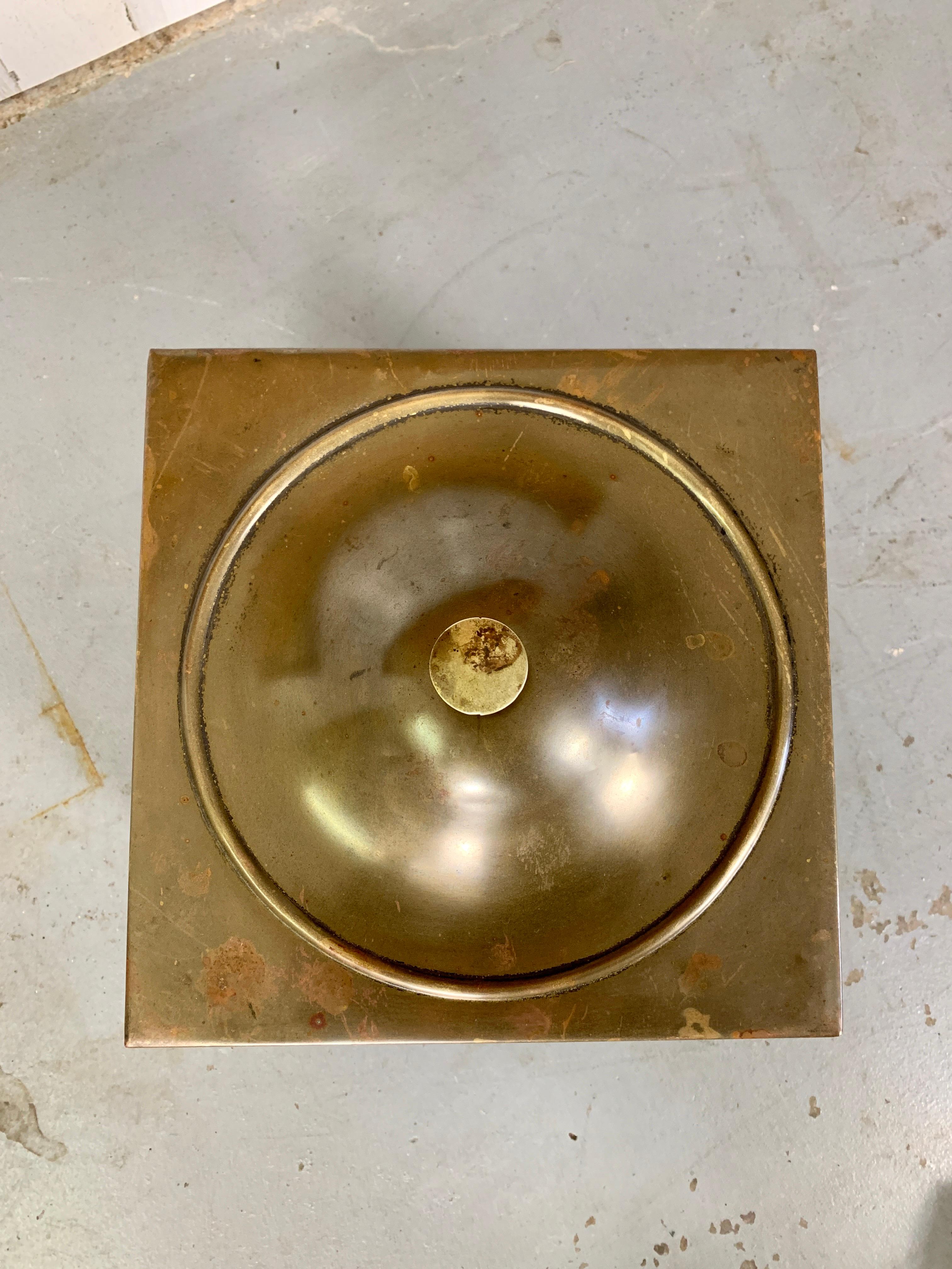 Secchio da carbone in ottone antico in vendita 5