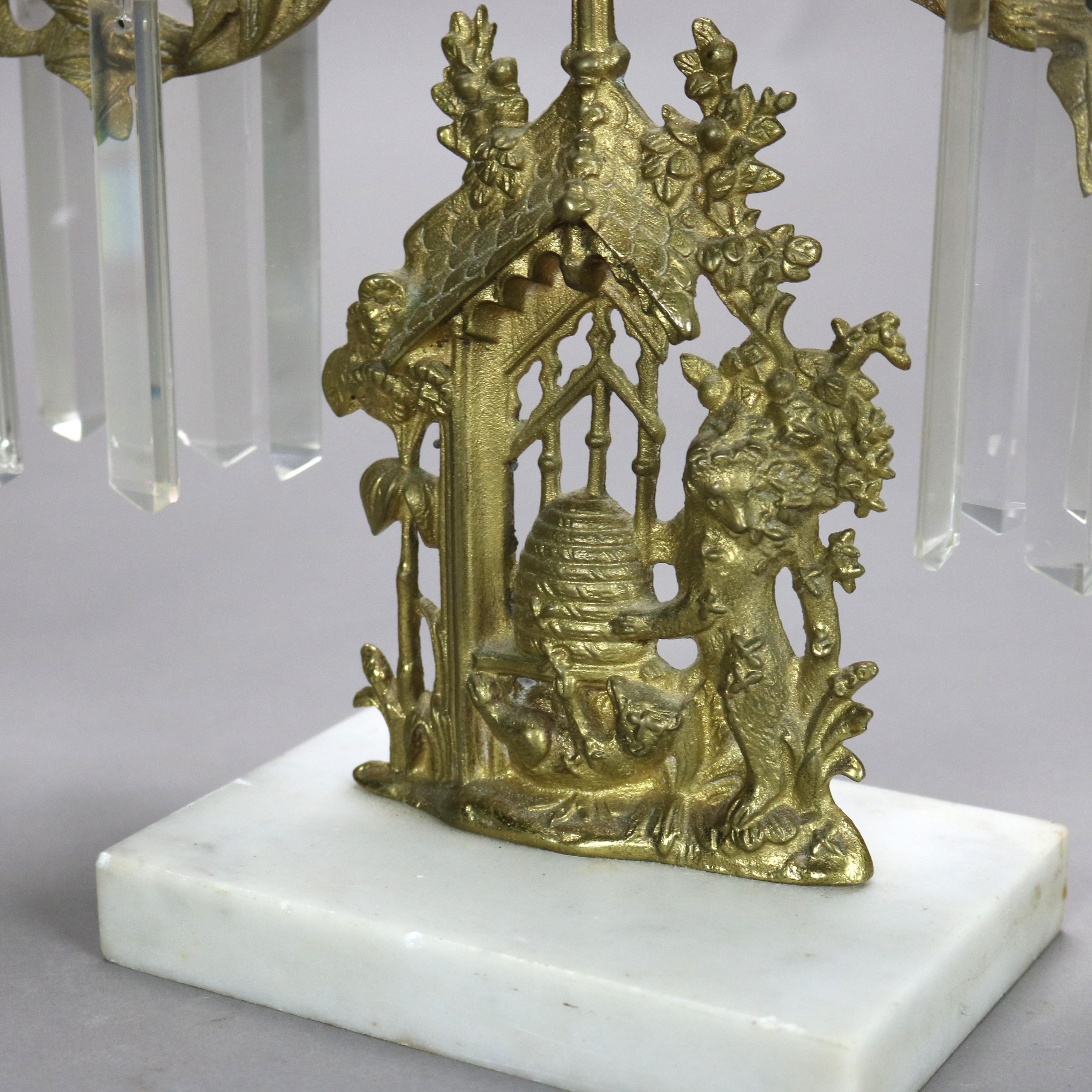 XIX secolo Candelabro Girandole antico in ottone, cristallo e marmo con alveare e orso C1890 in vendita