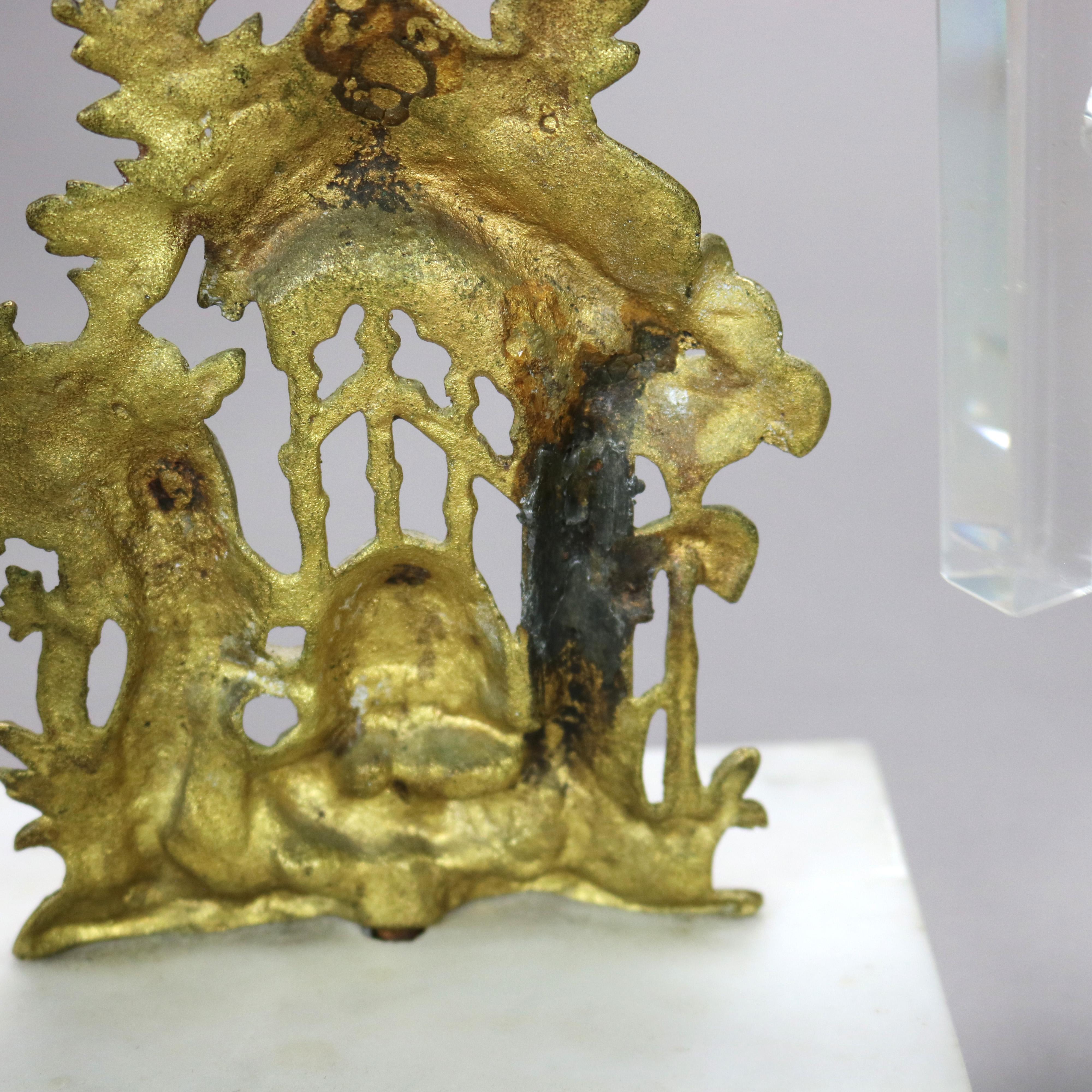Candelabro Girandole antico in ottone, cristallo e marmo con alveare e orso C1890 in vendita 1