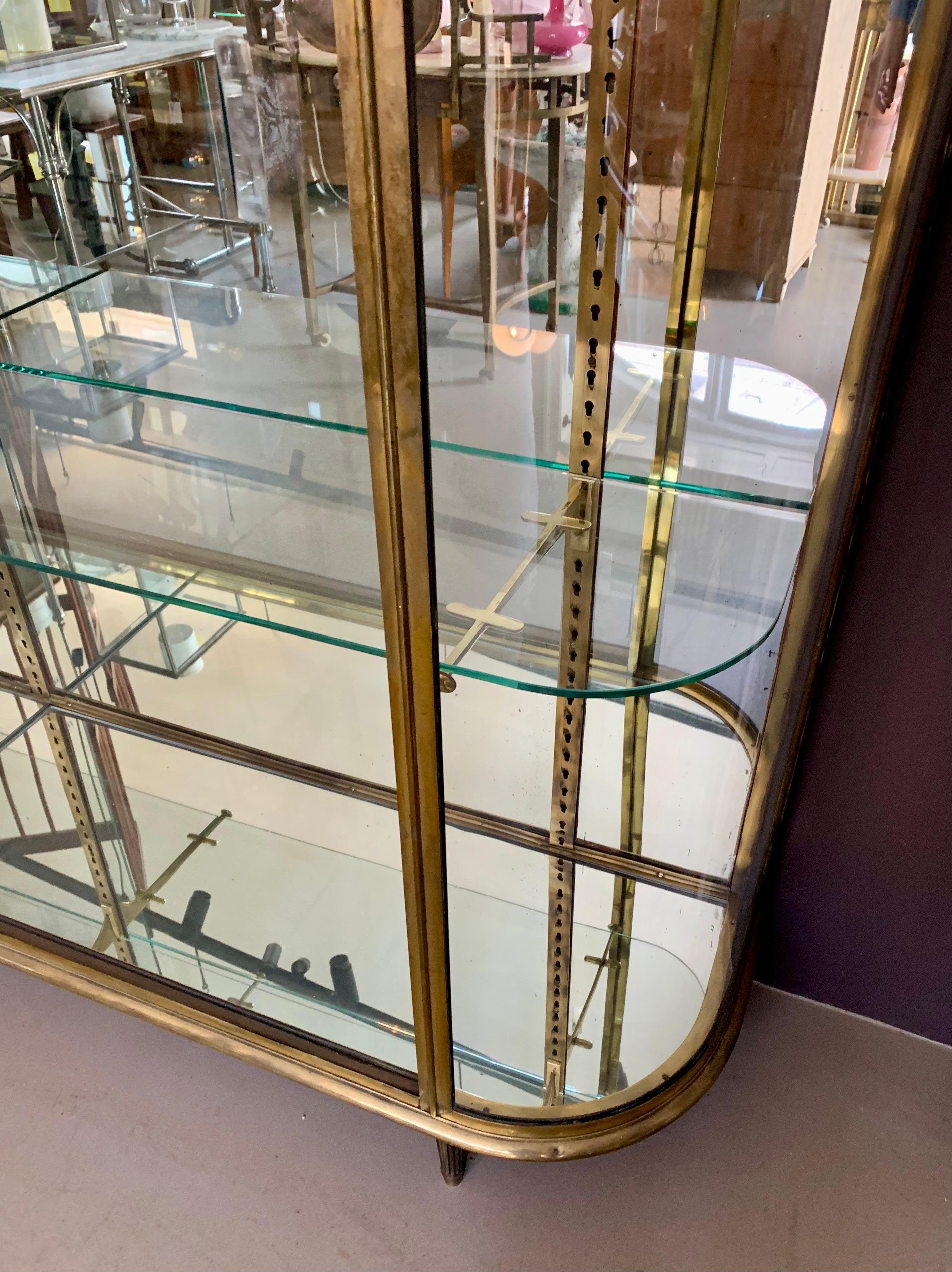 Vitrina de latón antiguo - Vitrine Latón