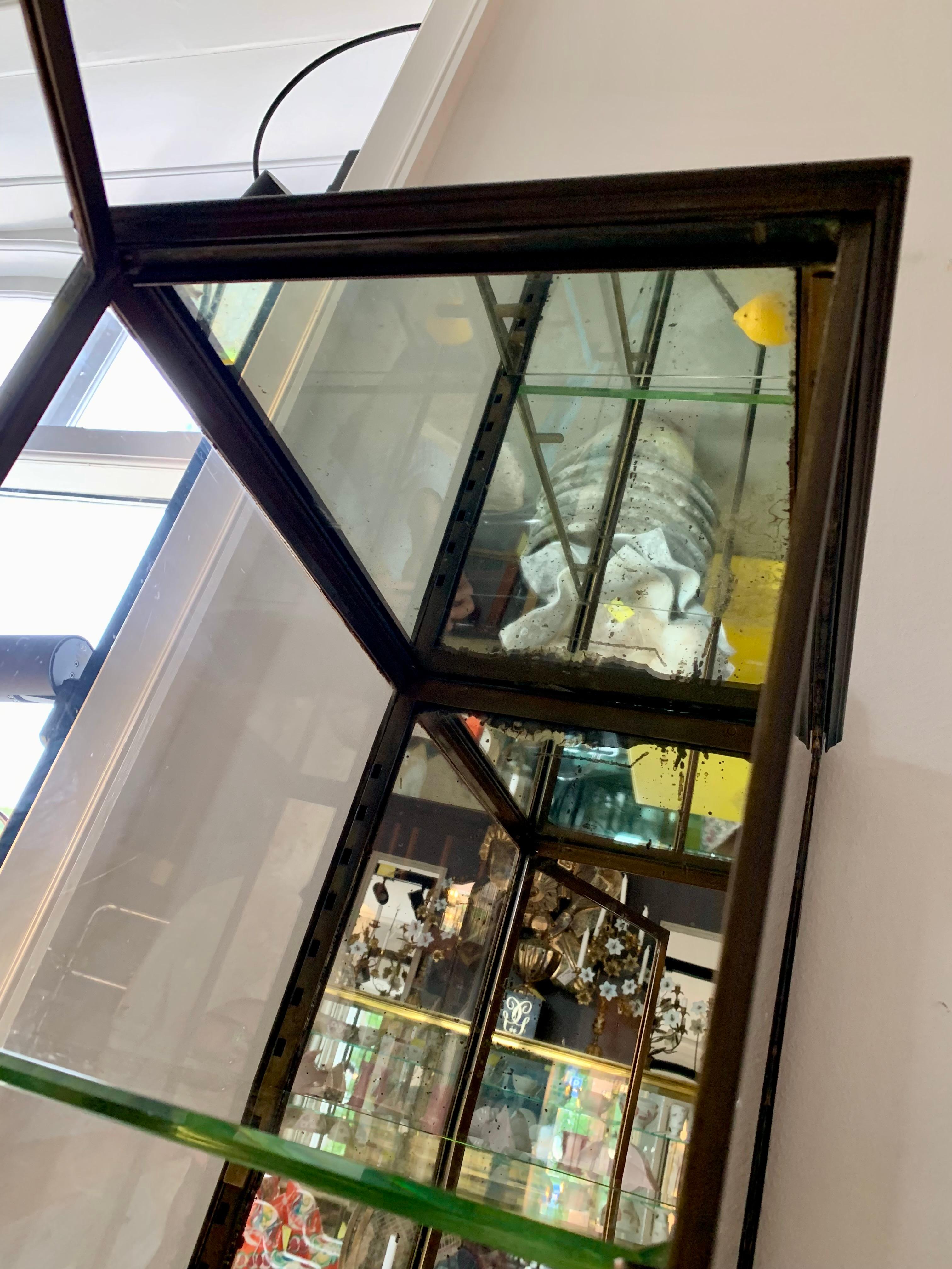 Vitrina de latón antiguo - Vitrine en venta 2
