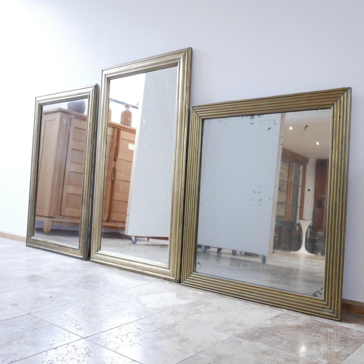 A brass bistro mirror.

Simple elegant brass frame.

19th century, France. 

  

Dimensions: 126 H x 81 W x 3.5 D in cm. 

Delivery: POA

Viewing or collection can be arranged at our Hampton Court Gallery via appointment.
  