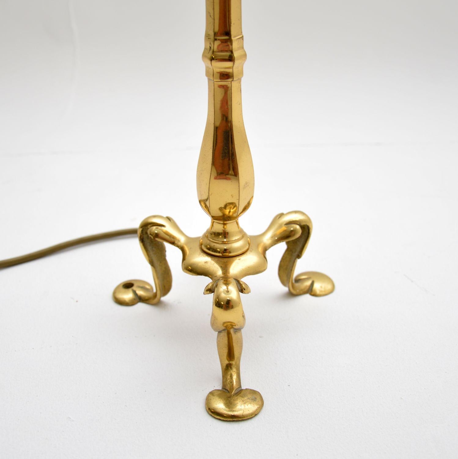English Antique Brass & Glass Table Lamp