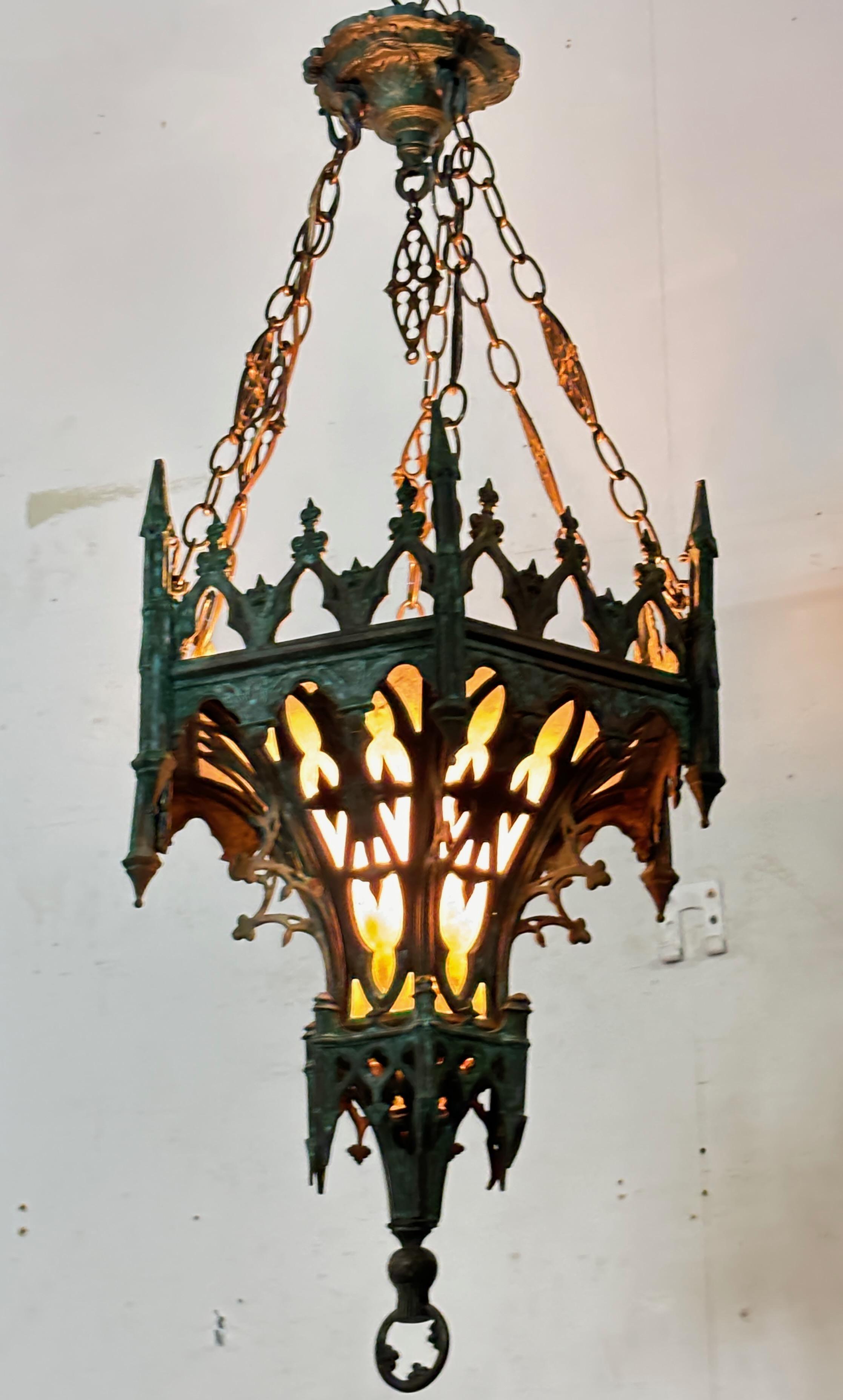 American Antique Brass Gothic Style Hallway / Entryway Lantern