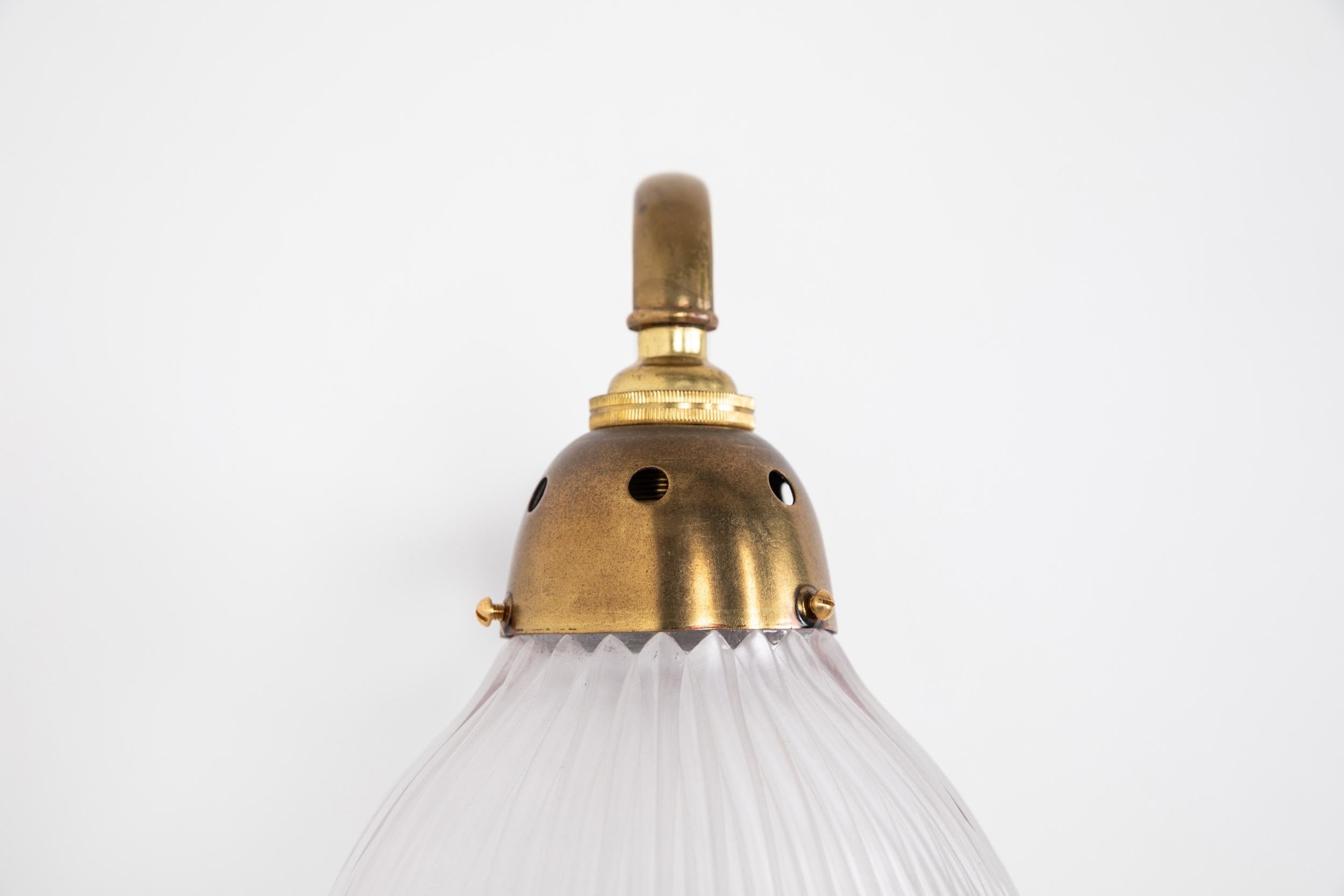 Antique Brass Holophane Glass Wall Lamp Sconce Light c.1930 In Fair Condition In London, GB