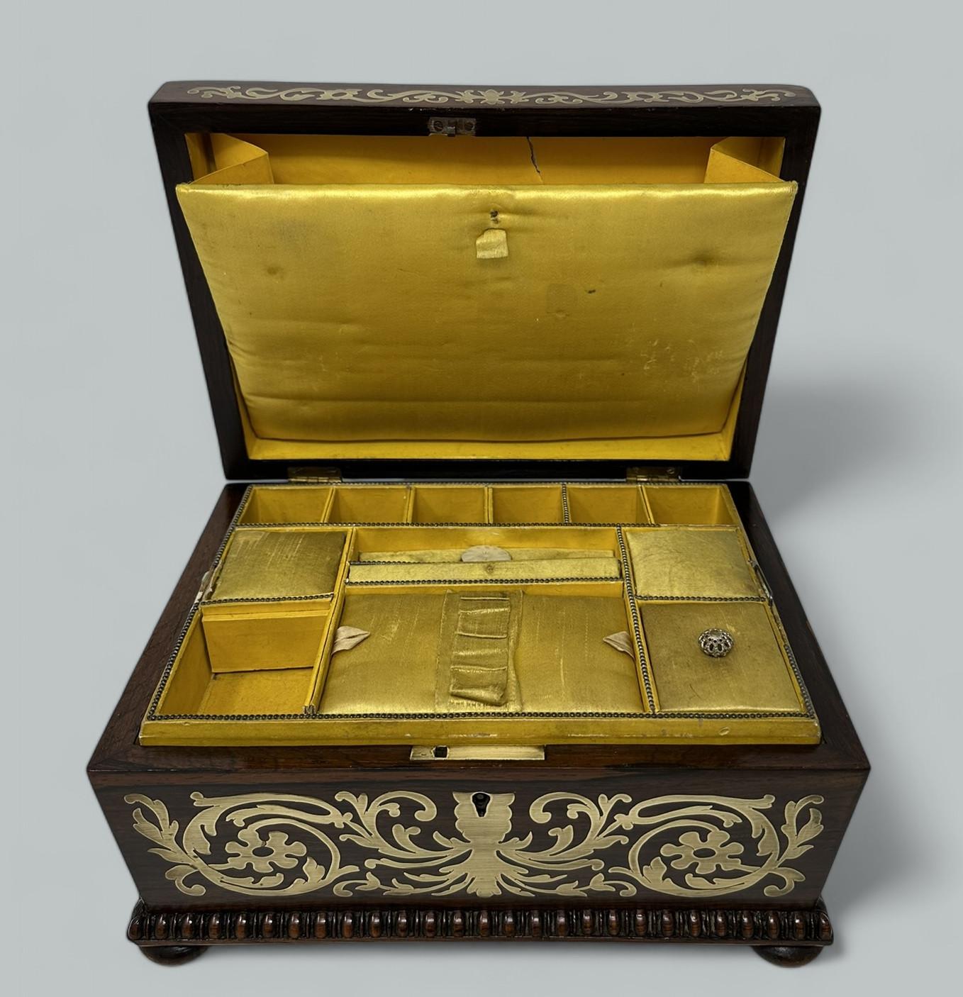 Antique Brass Inlaid Rosewood English Jewelry Sewing Casket Gillows Lancaster For Sale 4