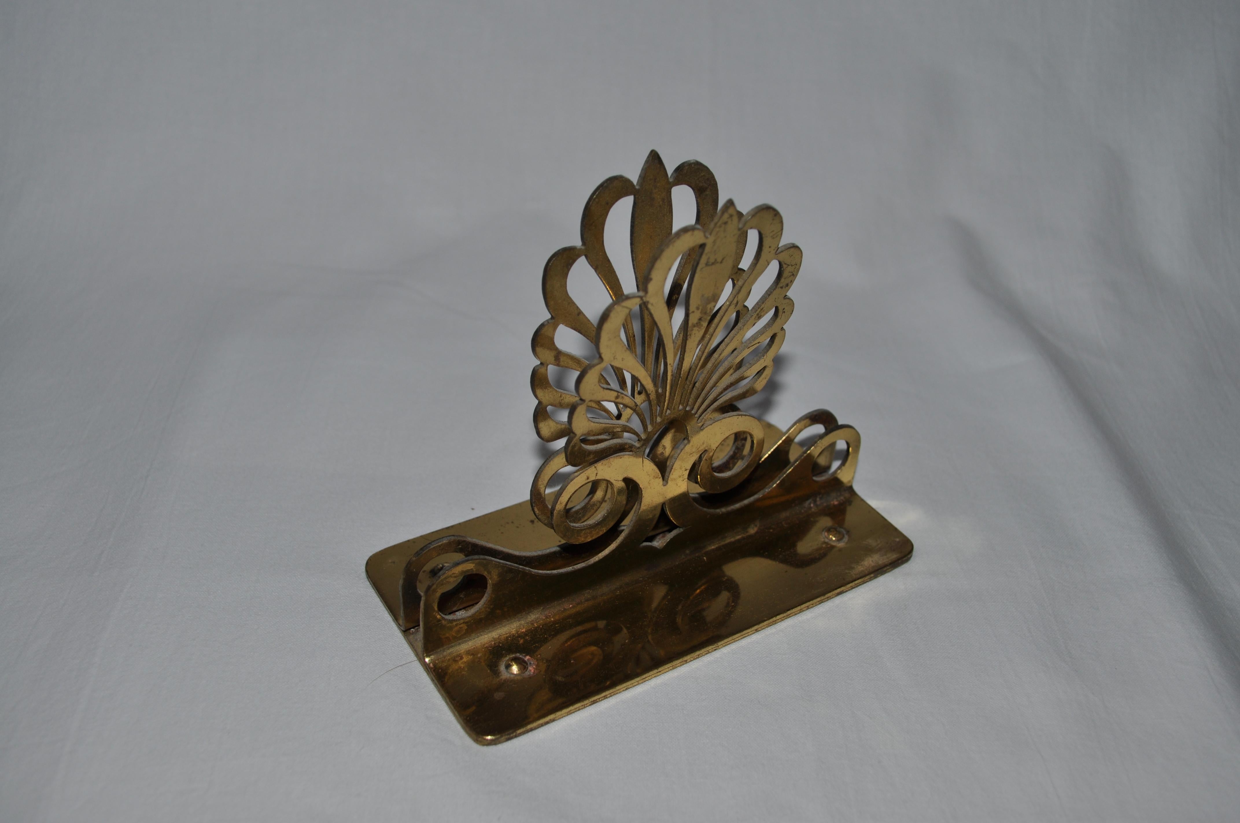 Napkin holder, 1960s
Good original condition.
Measures: Length (Depth) 2.76 in
Width 5.31 in
Height 4.53 in.