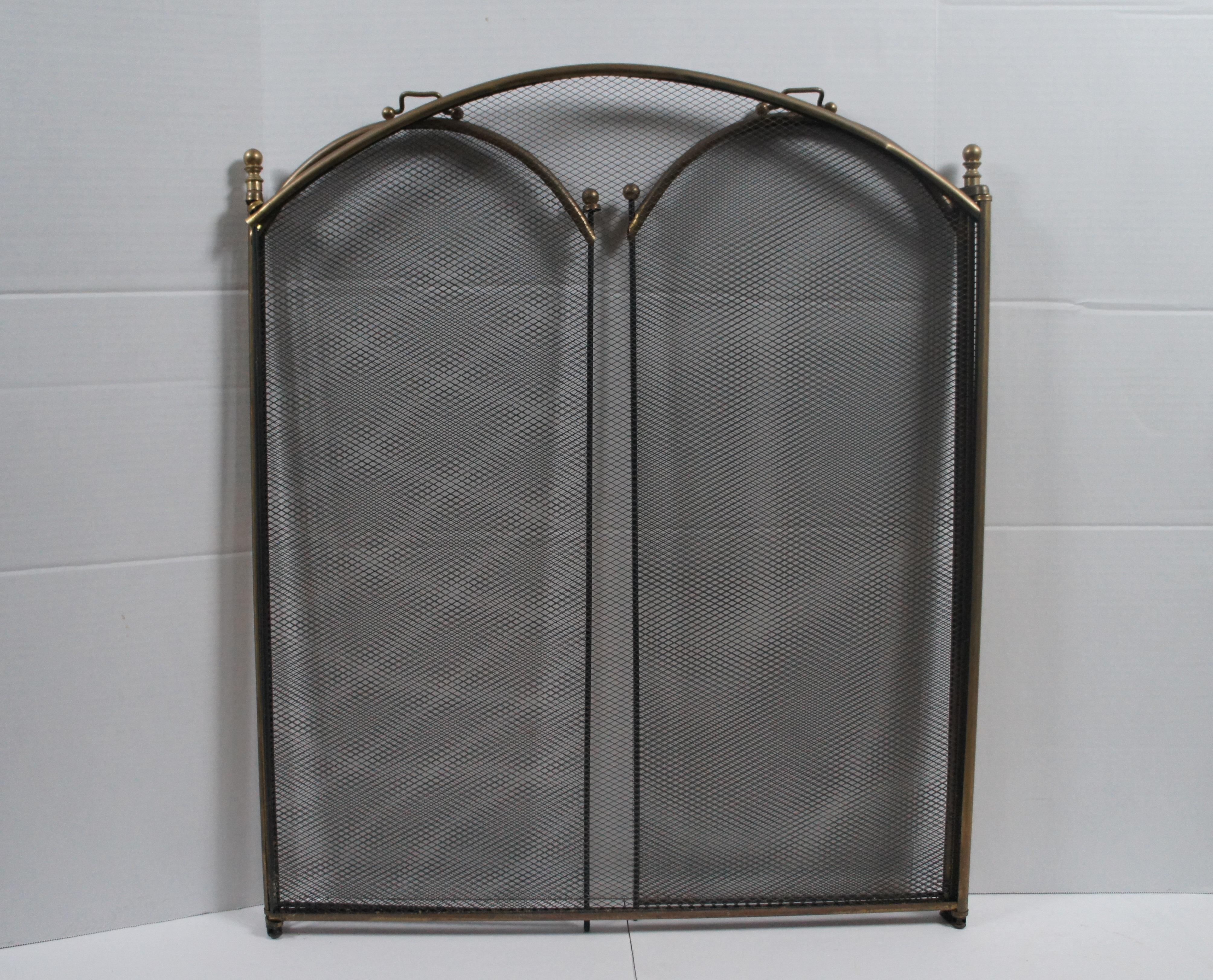 Antique Brass & Mesh 3 Panel Arched Folding Fireplace Screen Hearthware 51