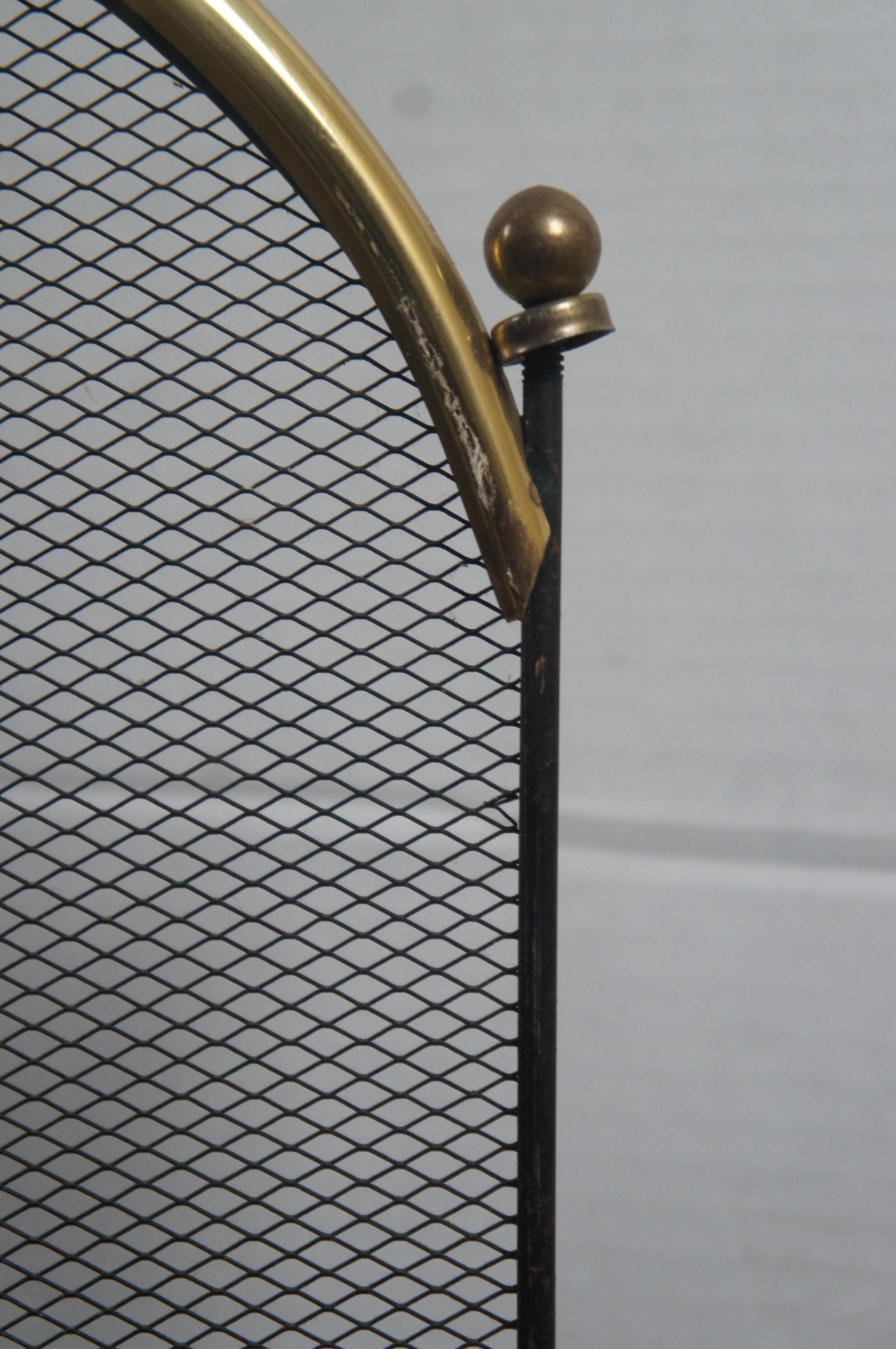 Antiker Cherub-Kaminschirm aus Messing und Mesh mit 3 Tafeln und klappbarem Cherub-Raumteiler, 50