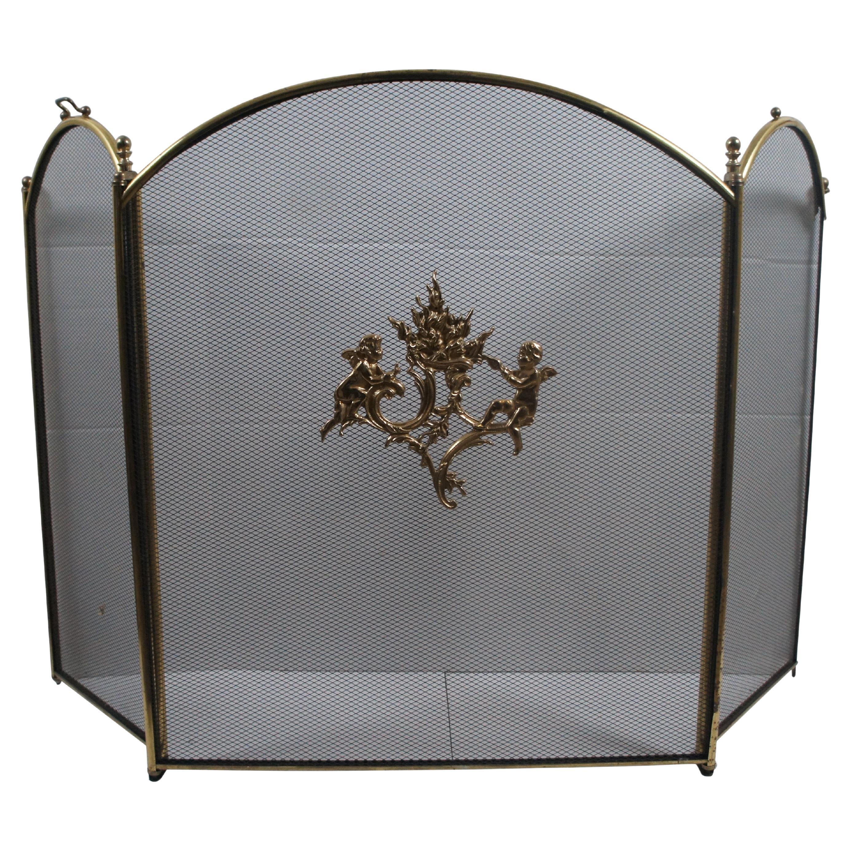 Antique Brass & Mesh 3 Panel Cherub Folding Fireplace Screen Hearthware 50" For Sale