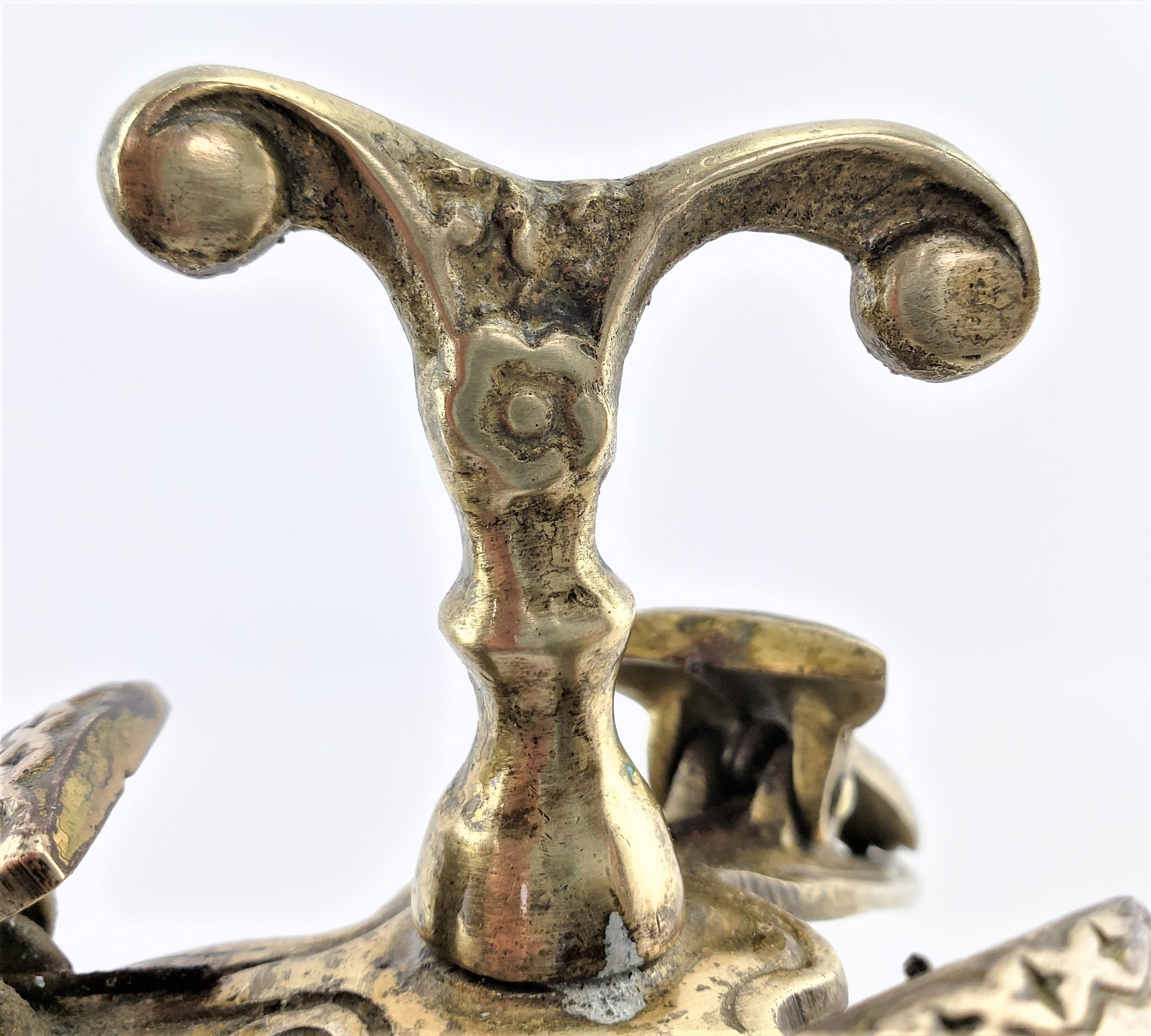 Antike Messing & Metall Figural viktorianischen Damen Handschuhe Clip Stand oder Halter im Angebot 2