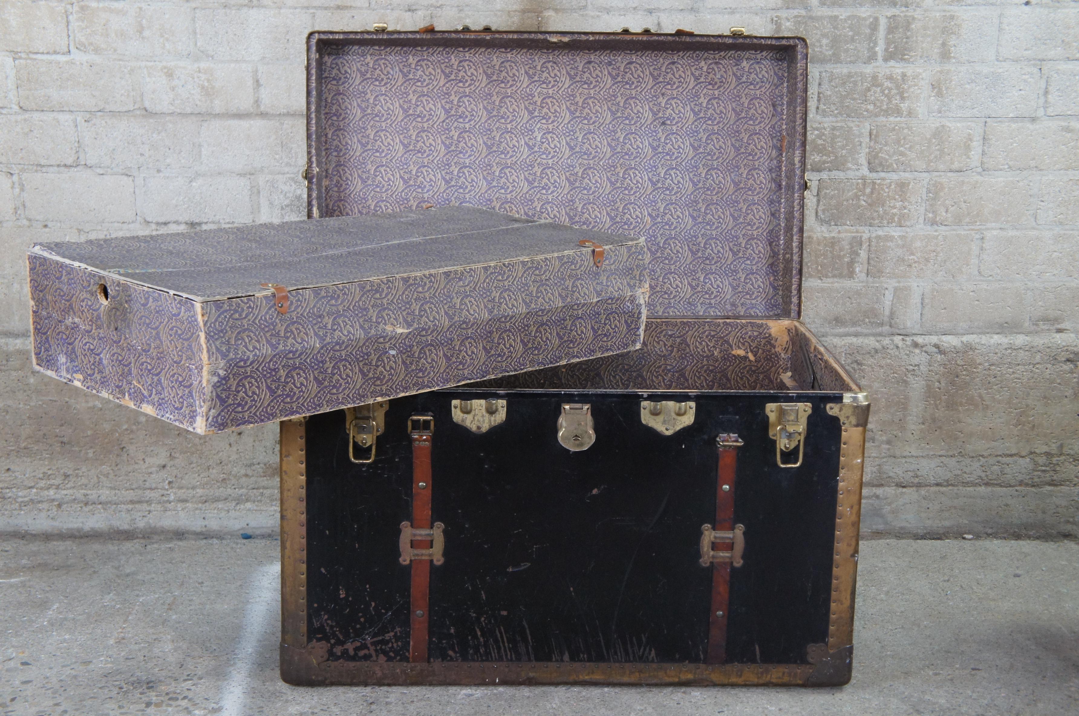 Antique Brass & Metal Victorian Steamer Trunk Wardrobe Travel Chest Foot Locker In Good Condition In Dayton, OH