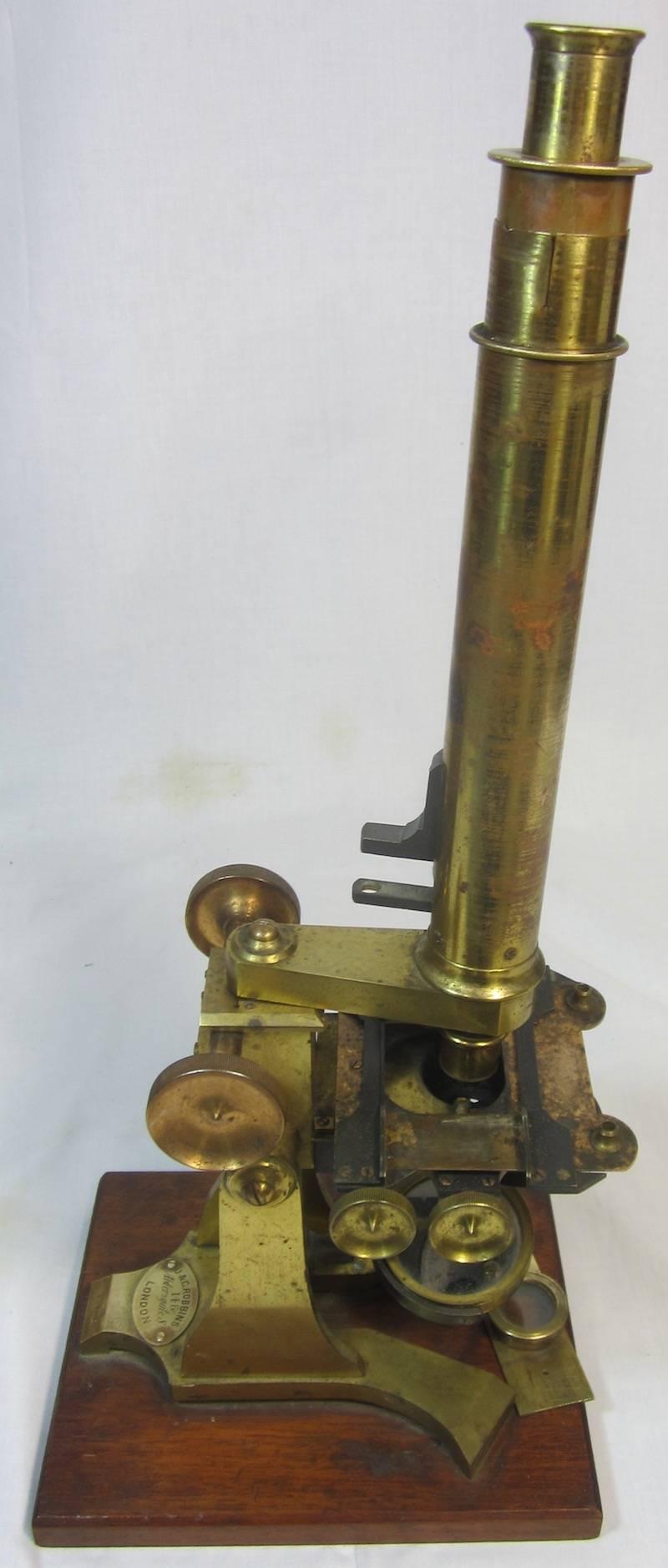 Microscope en laiton antique 3
