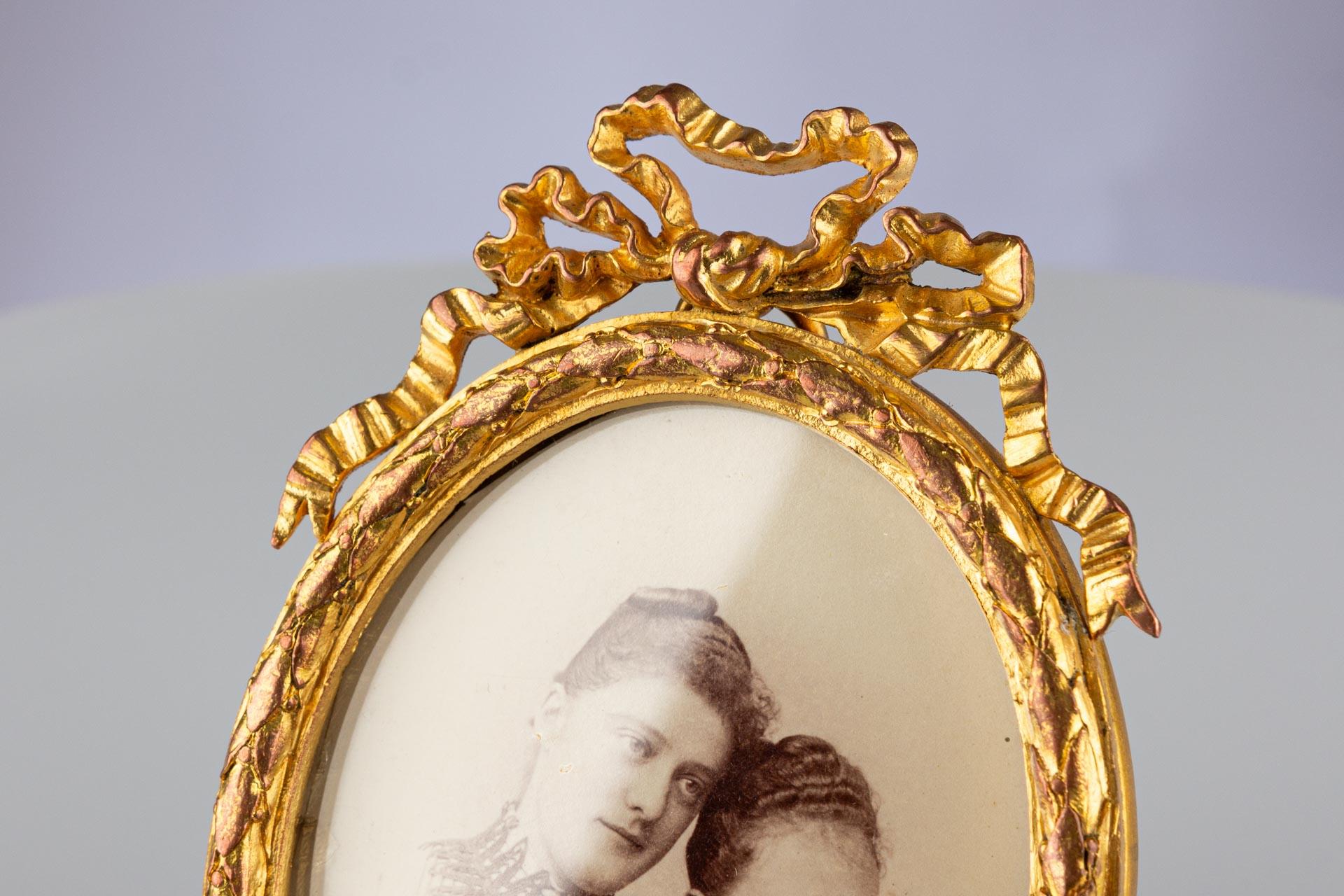19th Century Antique Brass Picture Frame, Photo Frame Bow, France, Circa 1880, 6 x 7 cm For Sale