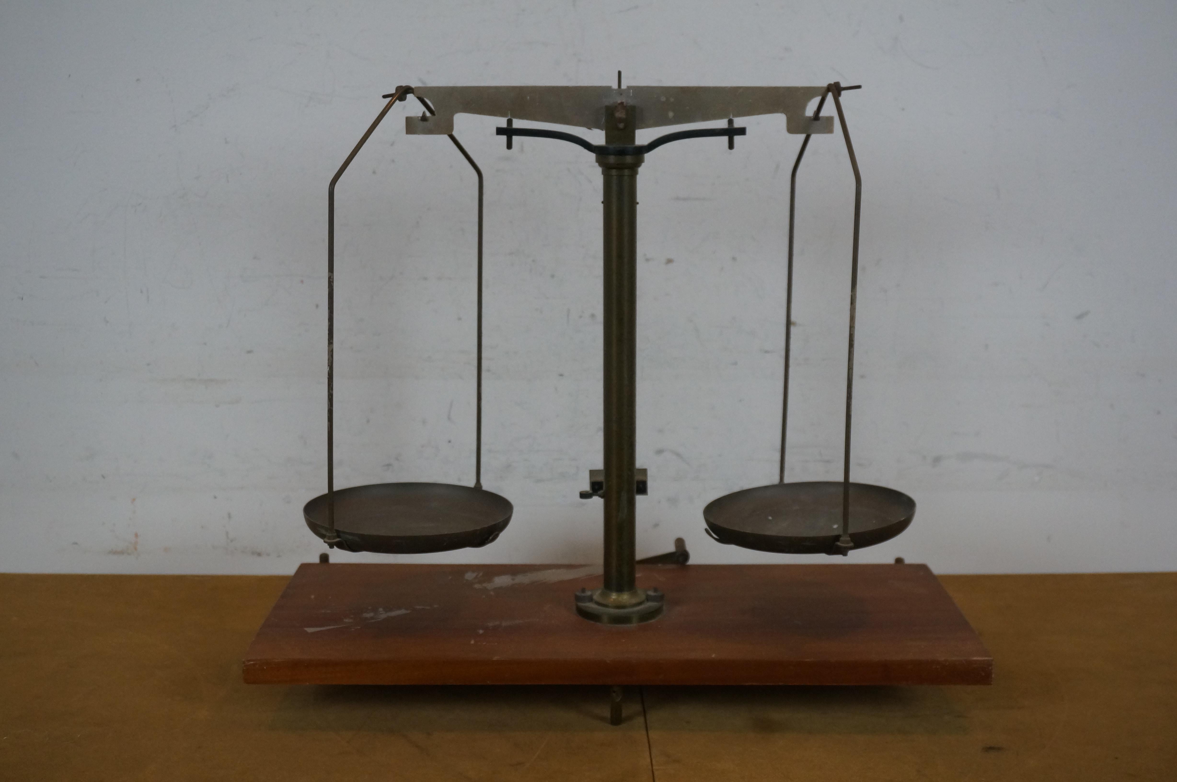 Metal Antique Brass Scientific Pharmacy Apothecary Pan Balance Scale 19