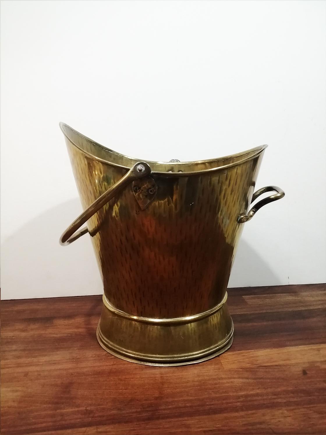 20th Century Antique Brass Coal Scuttle for fFireplace