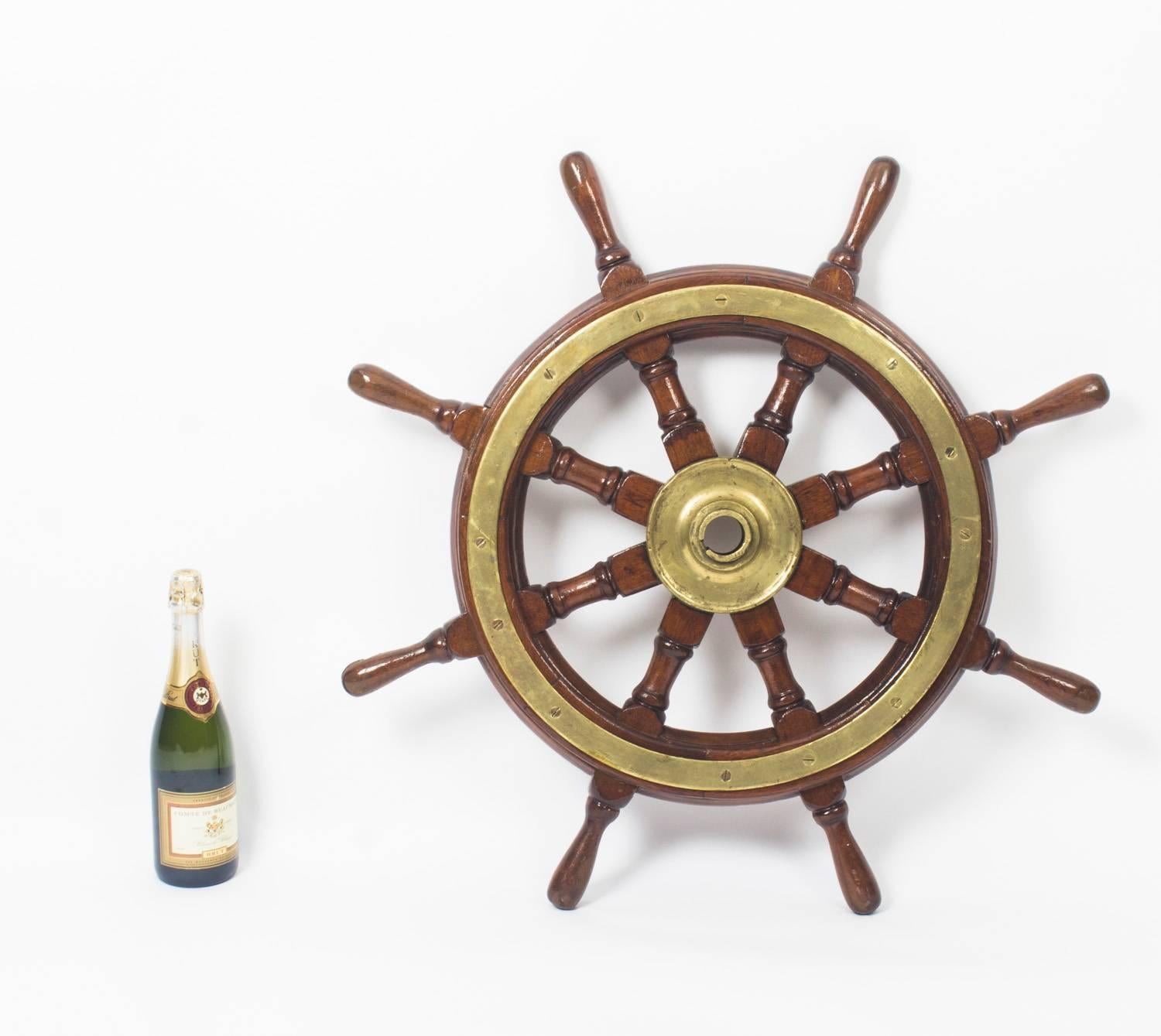 Antique Brass Set Eight Spoke Mahogany Ships Wheel, 19th Century In Excellent Condition In London, GB