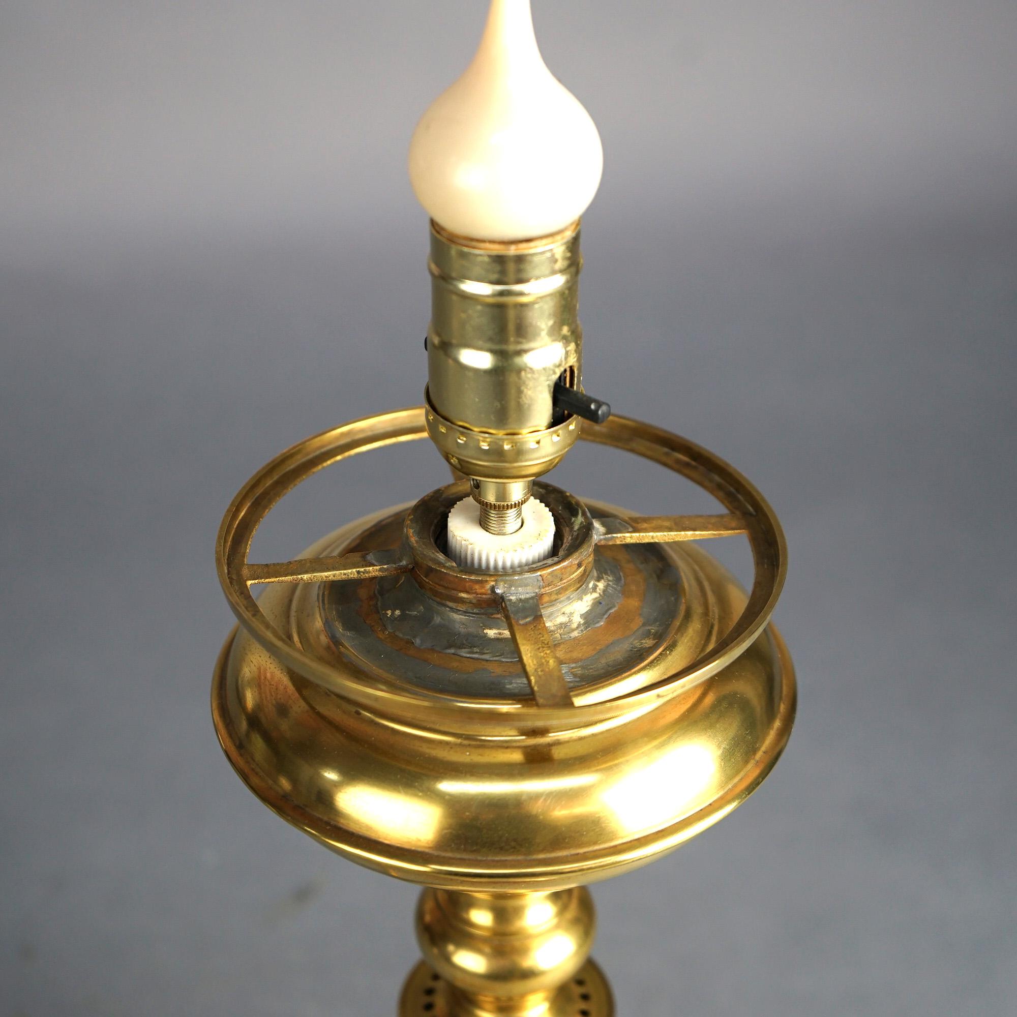 Lampe solaire ancienne en laiton avec abat-jour en verre taillé en Tam-O-Shanter et base en marbre C1840 en vente 4