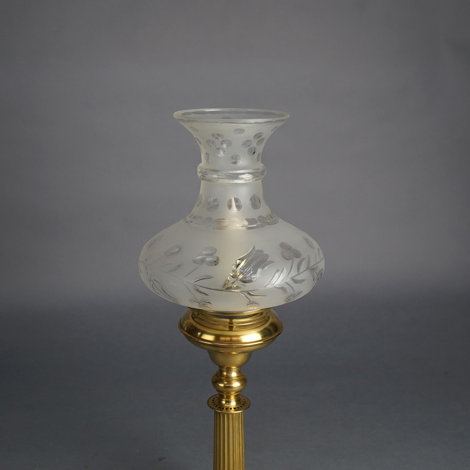 Marbre Lampe solaire ancienne en laiton avec abat-jour en verre taillé en Tam-O-Shanter et base en marbre C1840 en vente