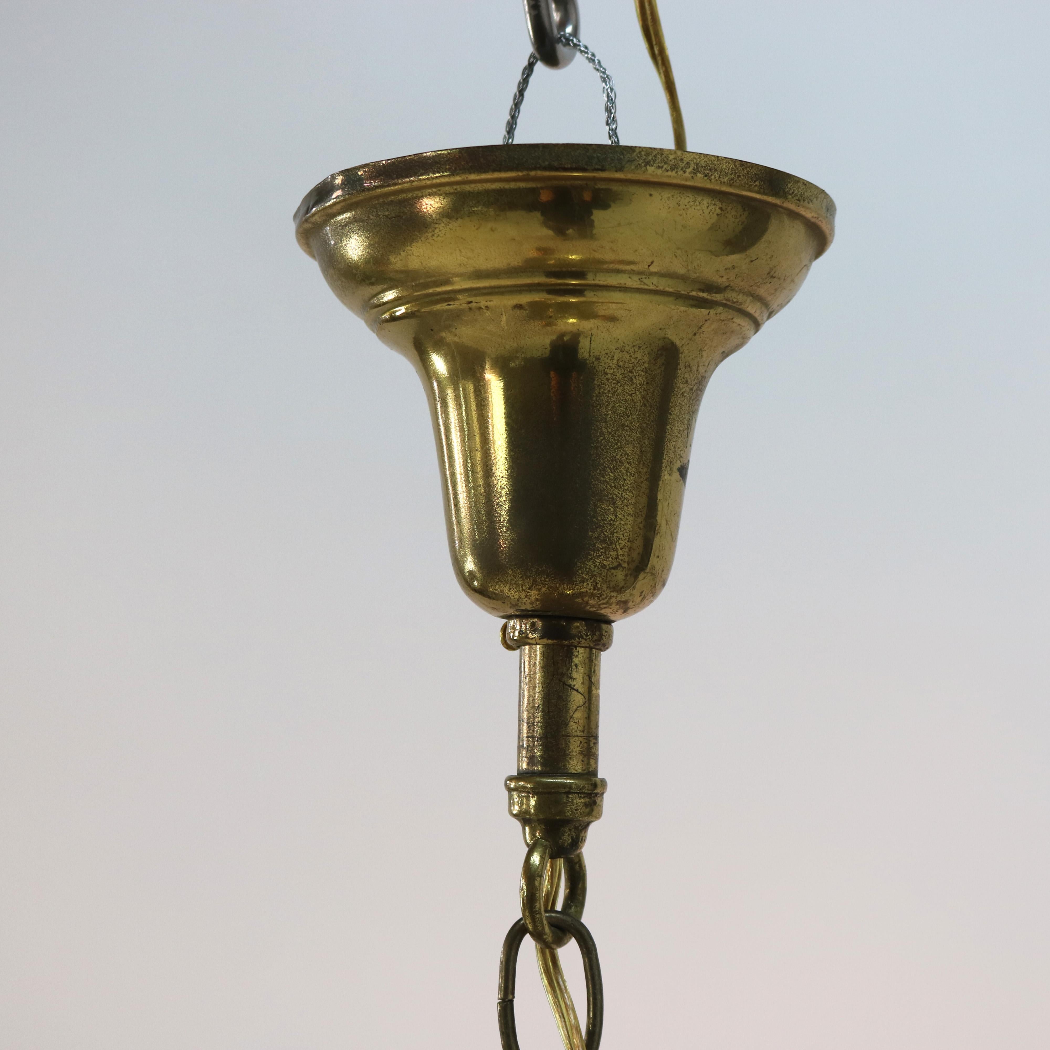 Antike Hängeleuchte aus Messing mit drei Lichtern aus Messing, um 1920 im Angebot 4