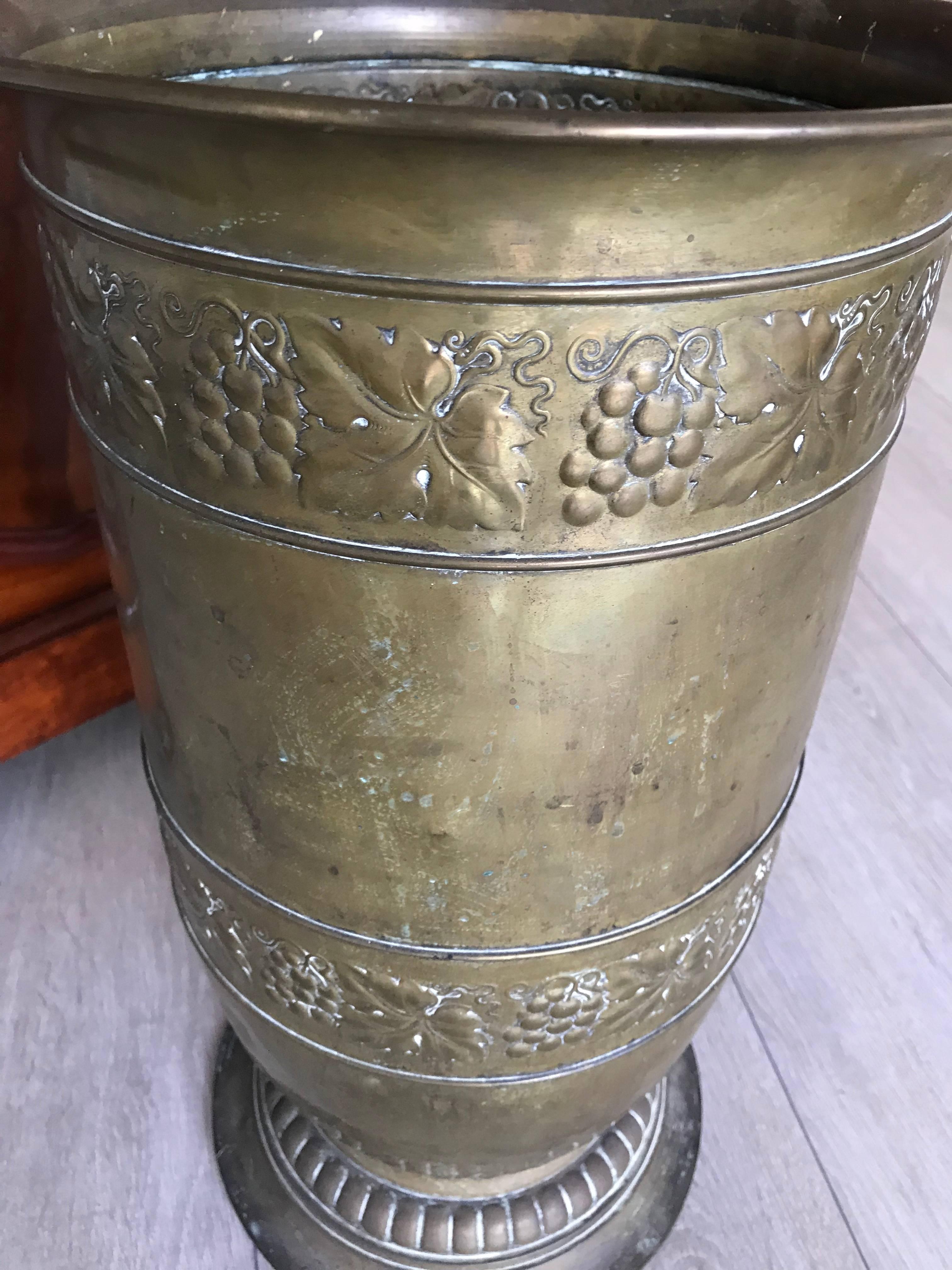 Arts & Crafts Brass Collect Umbrella & Cane Stand w. Decor of Grapes and Leaves For Sale 1