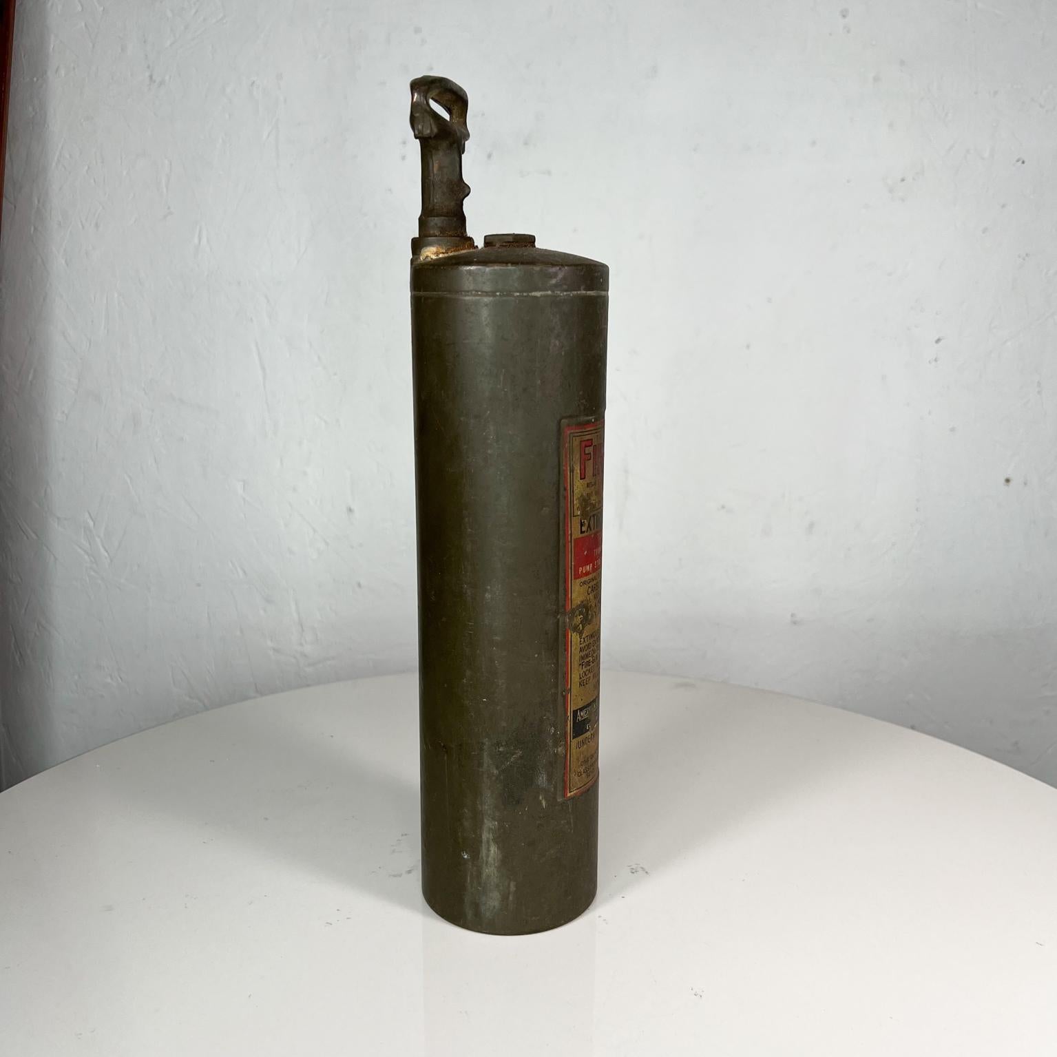 Mid-20th Century Antique Brass Vintage Handle Fire Gun Extinguisher Underwriters Laboratories