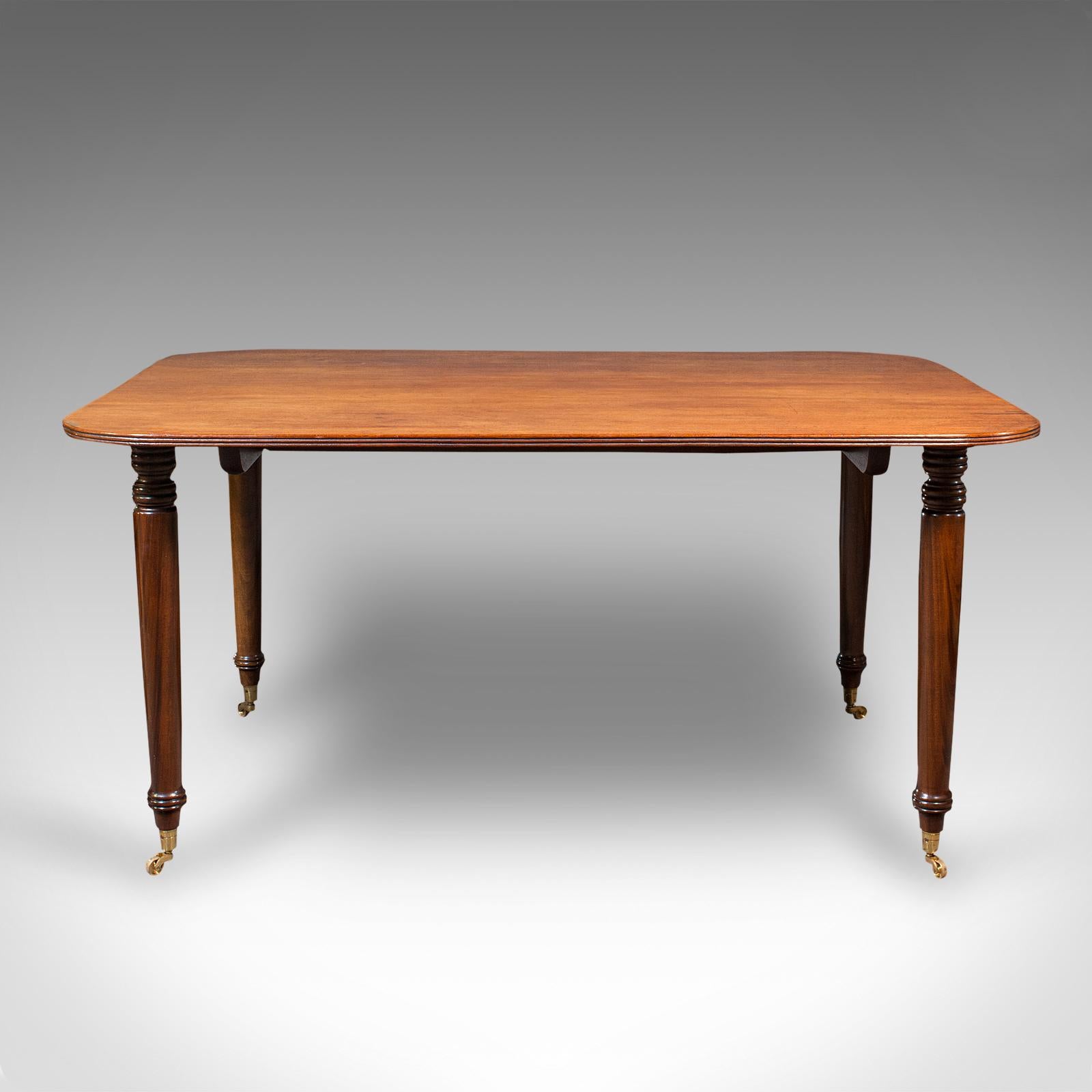 British Antique Breakfast Table, English, 4-6 Seat, Dining Table, Victorian, Circa 1900