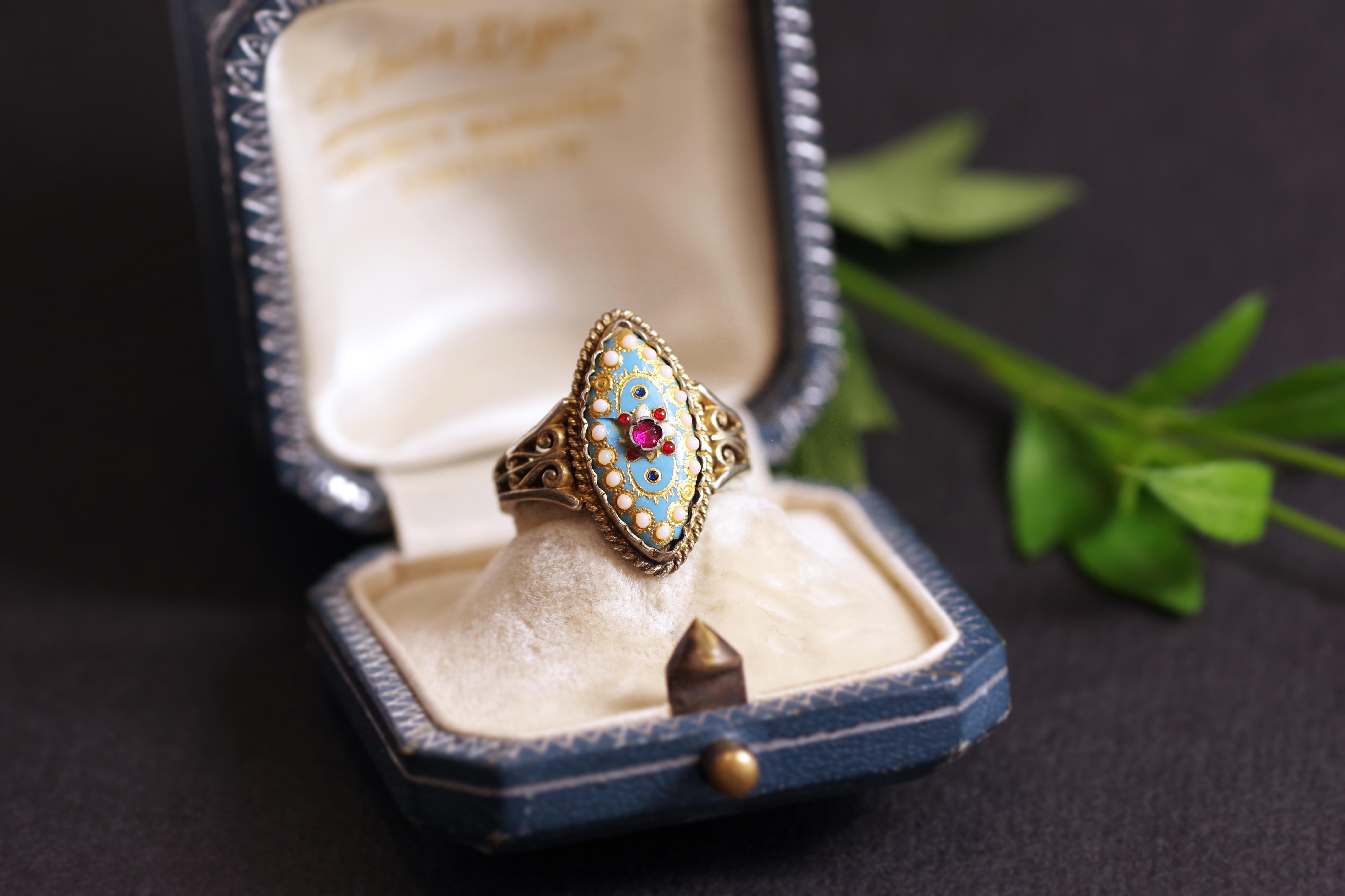 Antique Bressan enamel ring in vermeil, gilt silver, antique navette ring 1