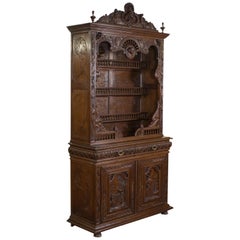 Meuble de rangement breton, buffet français sculpté en chêne, fin du 19ème siècle, vers 1880