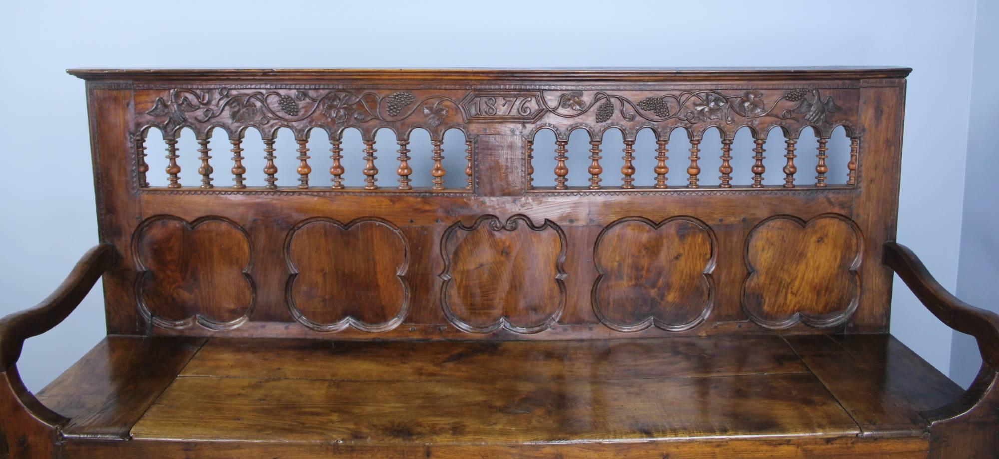 Antique Breton Walnut Bench In Good Condition In Port Chester, NY