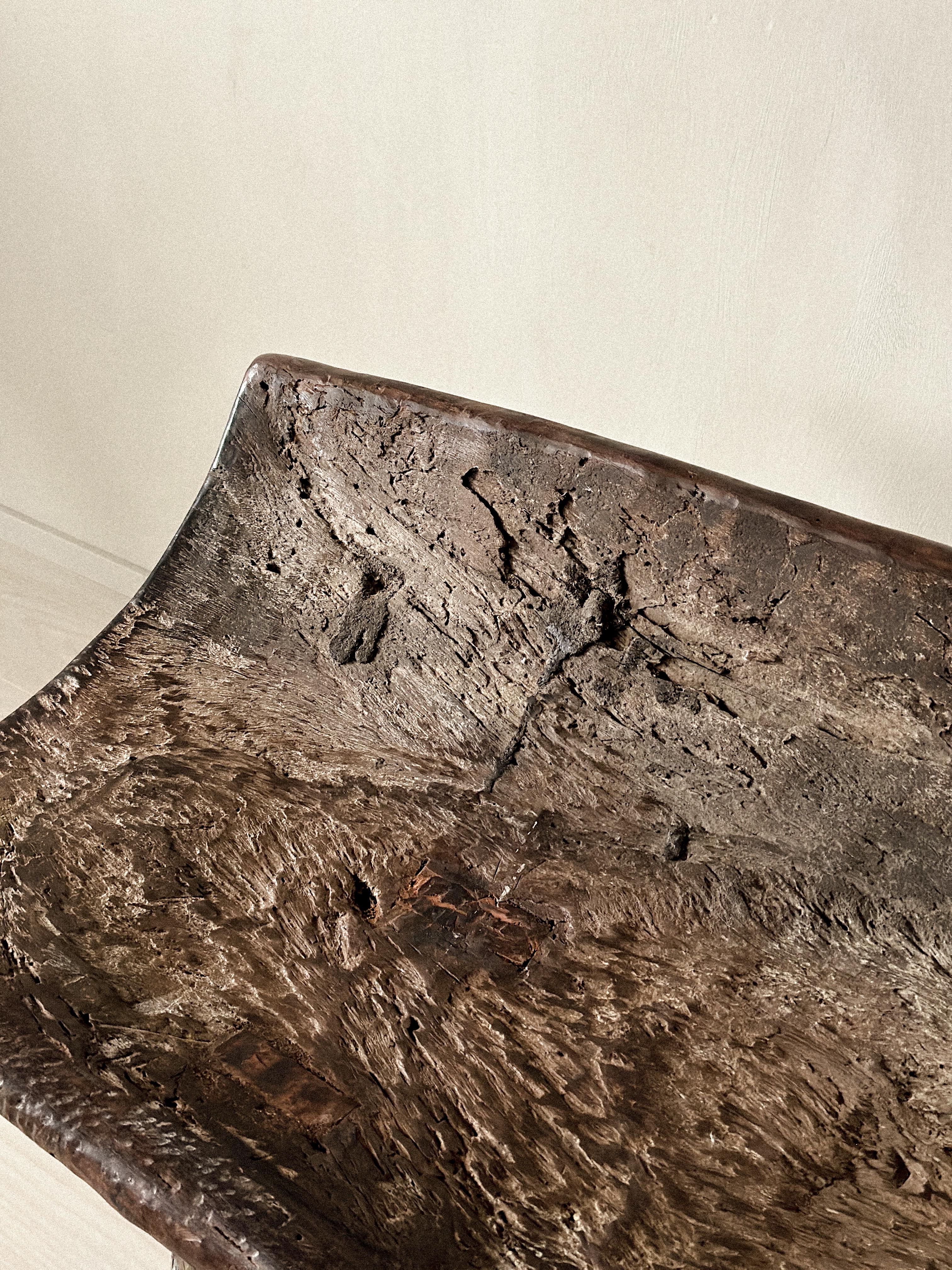 Banco de novia antiguo, escandinavo Wabi Sabi, c  1600s siglo XVIII y antes en venta