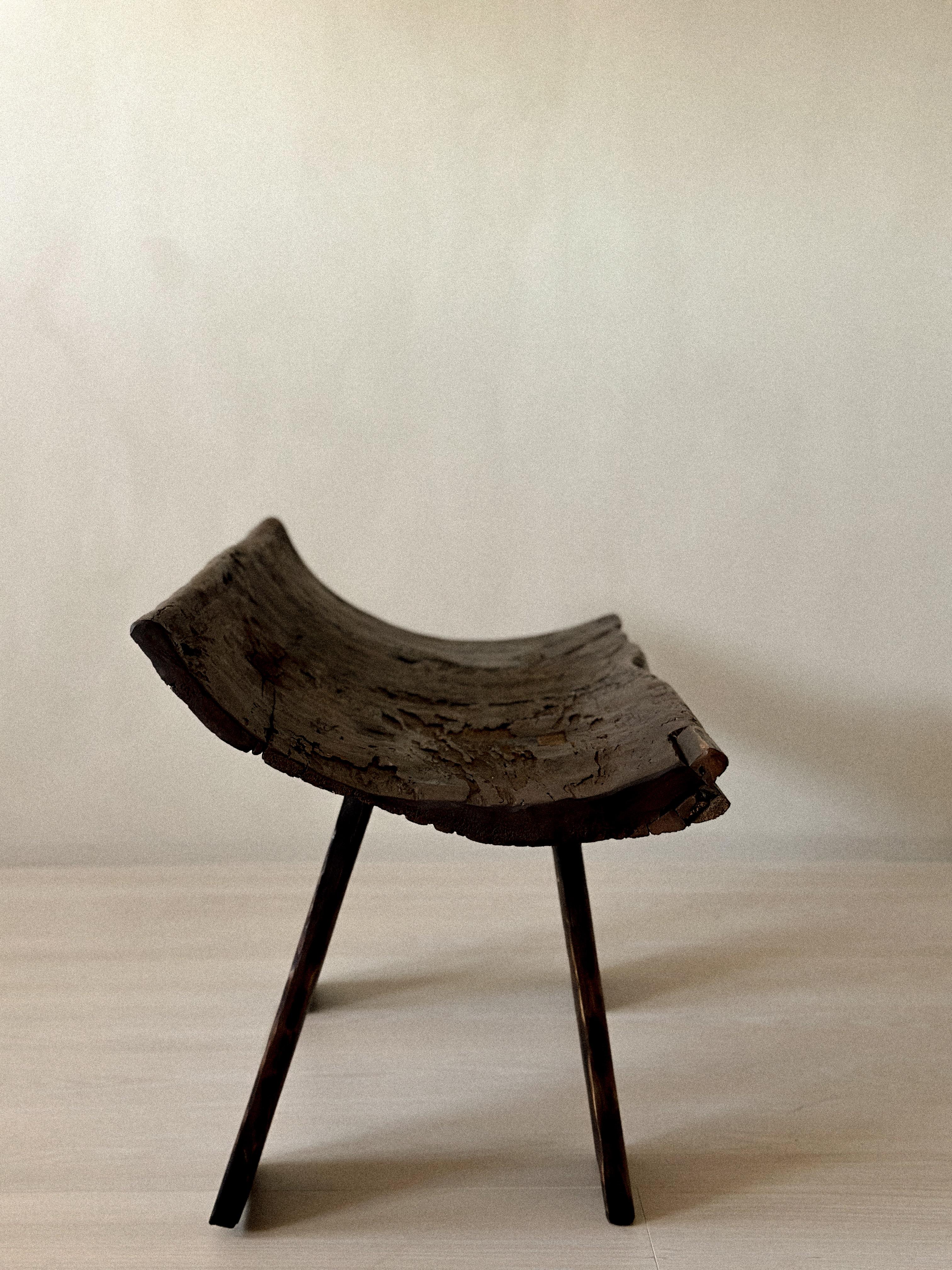 XVIIIe siècle et antérieur Banc de mariage ancien scandinave Wabi Sabi, c  1600s en vente