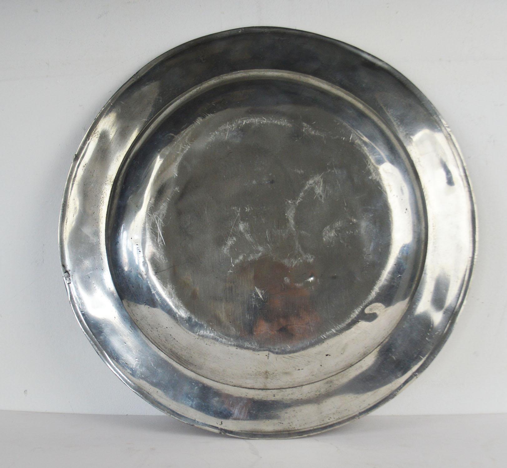  2 Antique Brightly Polished 15 inch Pewter Chargers, English, 18th Century 5