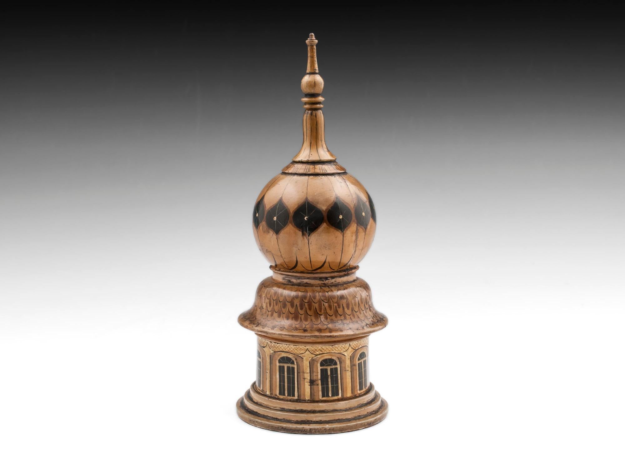 A stunning compendium of architectural design, inspired by Nash’s Brighton Pavilion. The onion shaped top unscrews to reveal a pin cushion which shows signs of little wear, the castle base also unscrews revealing the thimble, tape, waxer, pin